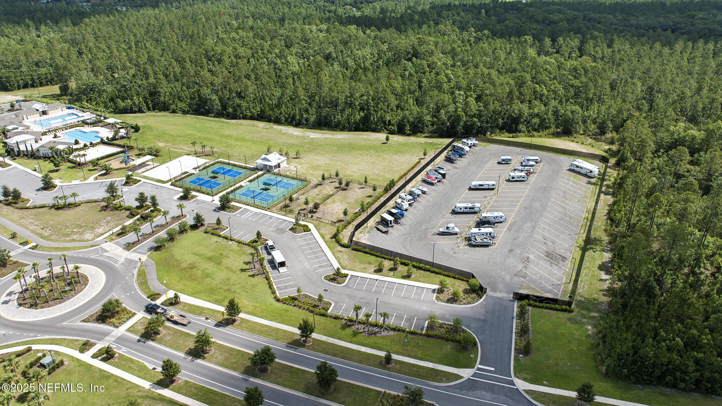 2915 DUCK HOLLOW Lane