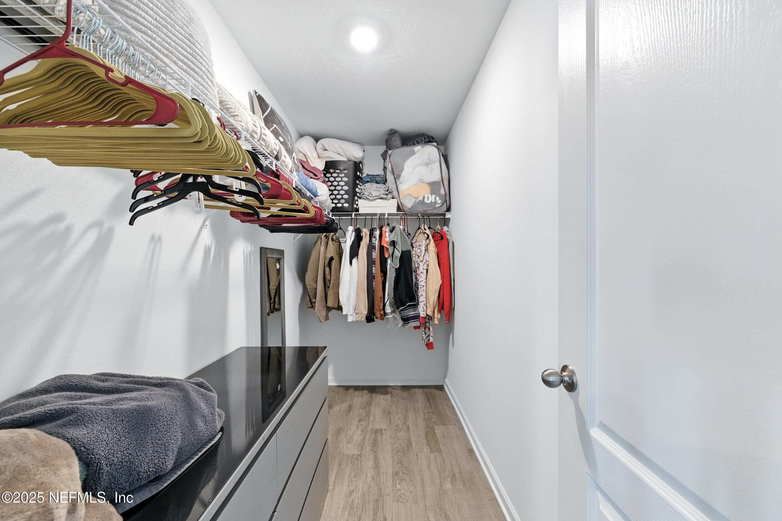 2915 DUCK HOLLOW Lane