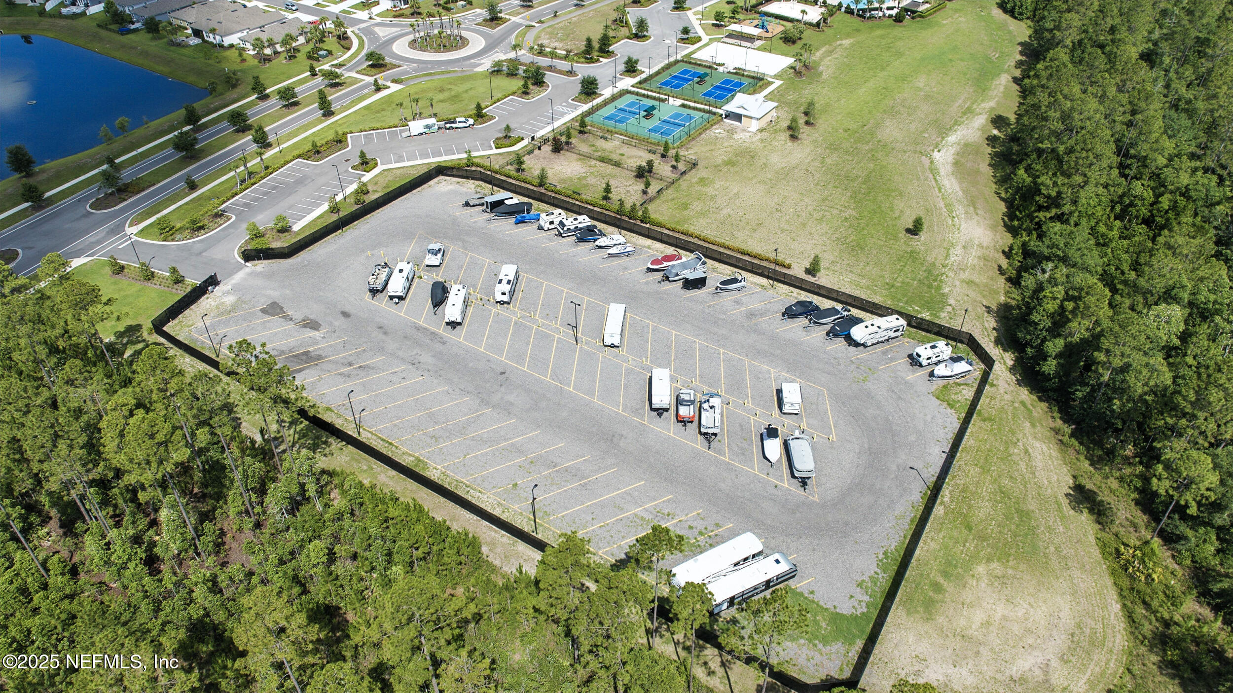 2915 DUCK HOLLOW Lane