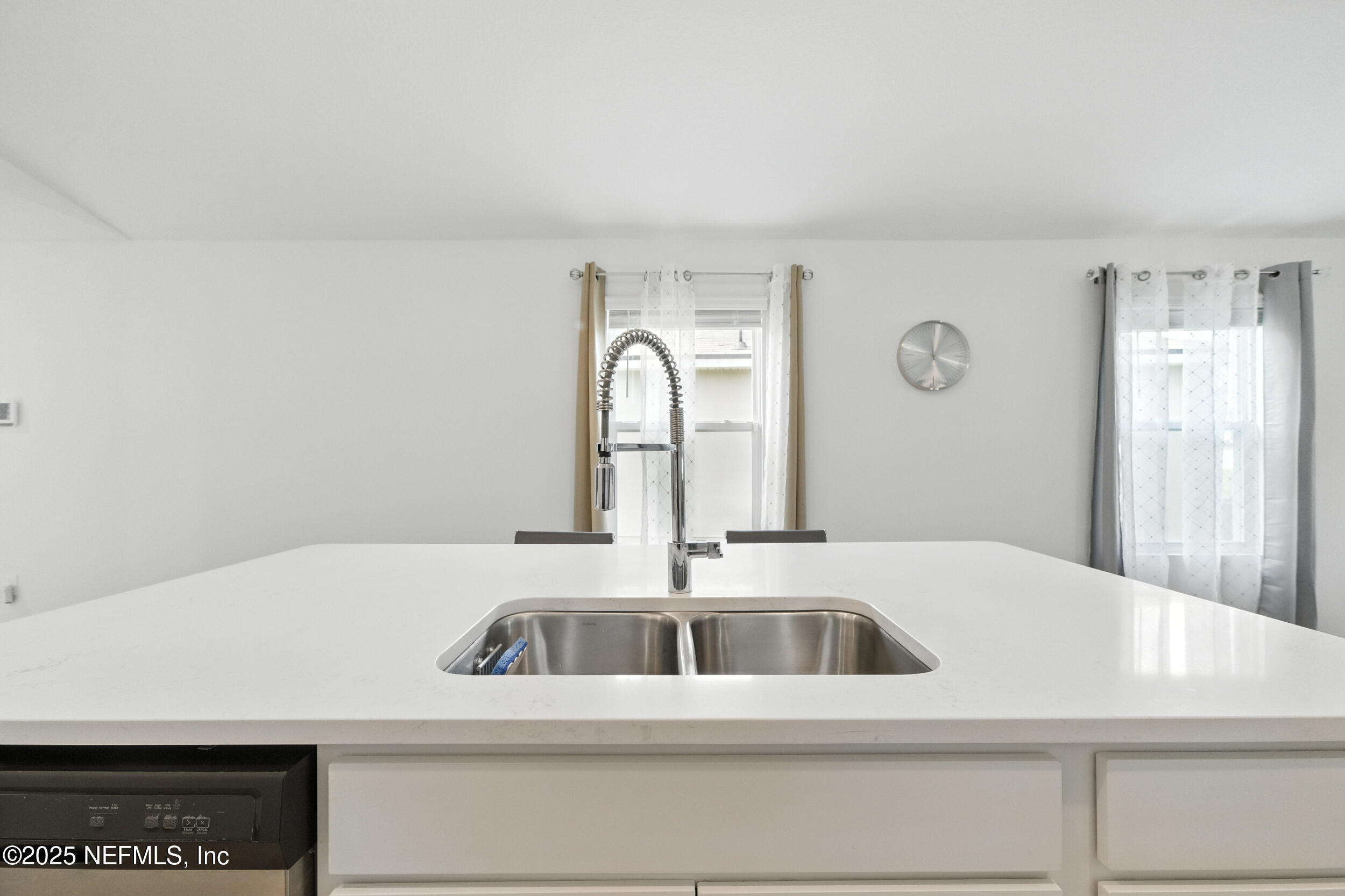 2915 DUCK HOLLOW Lane