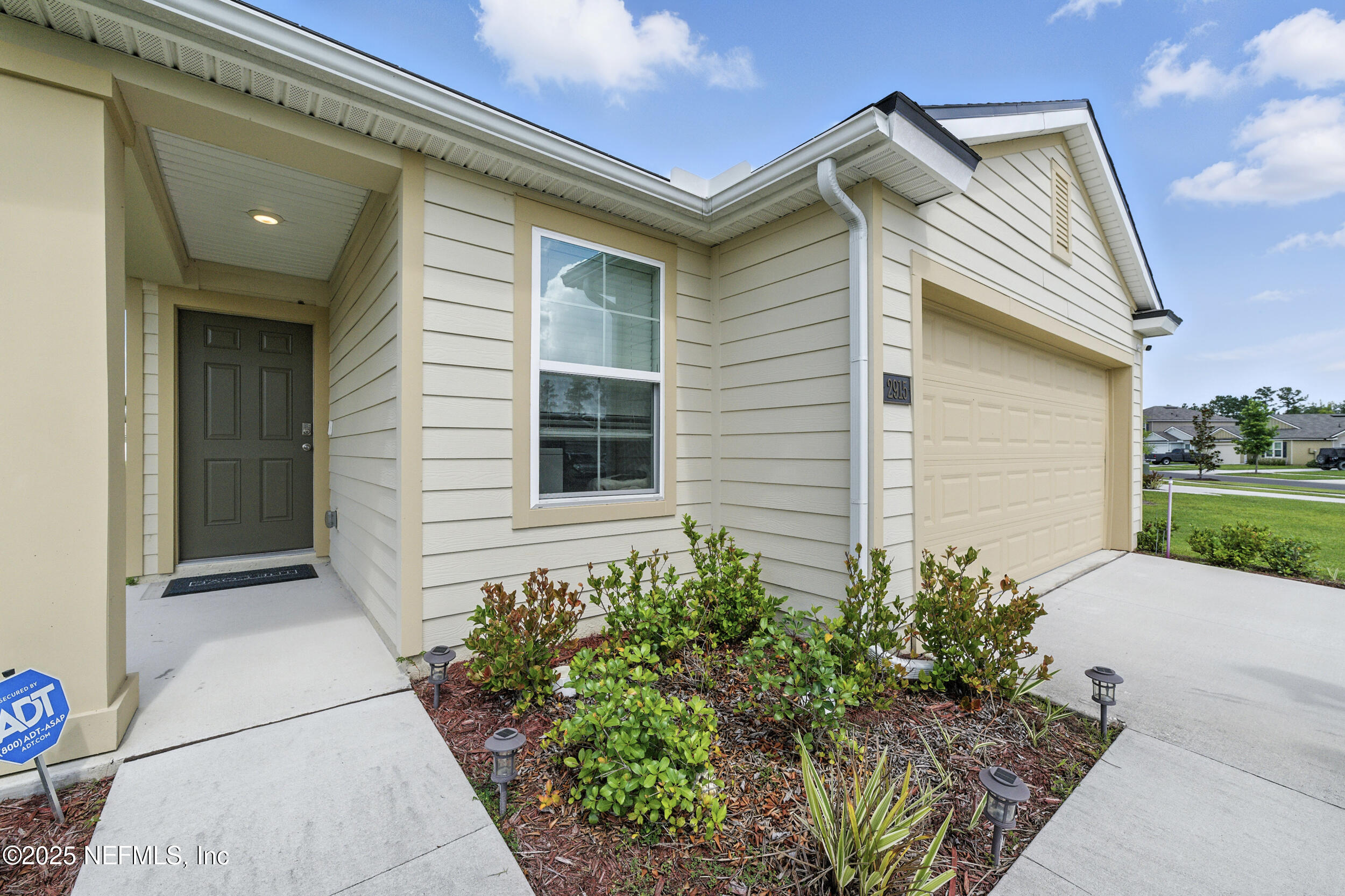 2915 DUCK HOLLOW Lane