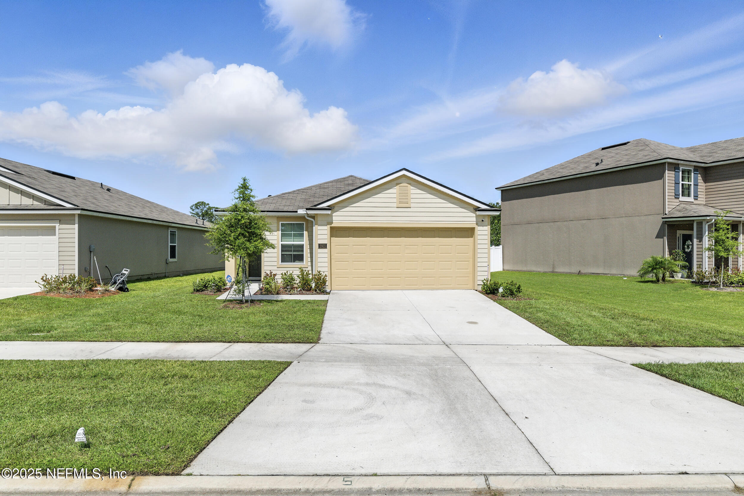 2915 DUCK HOLLOW Lane