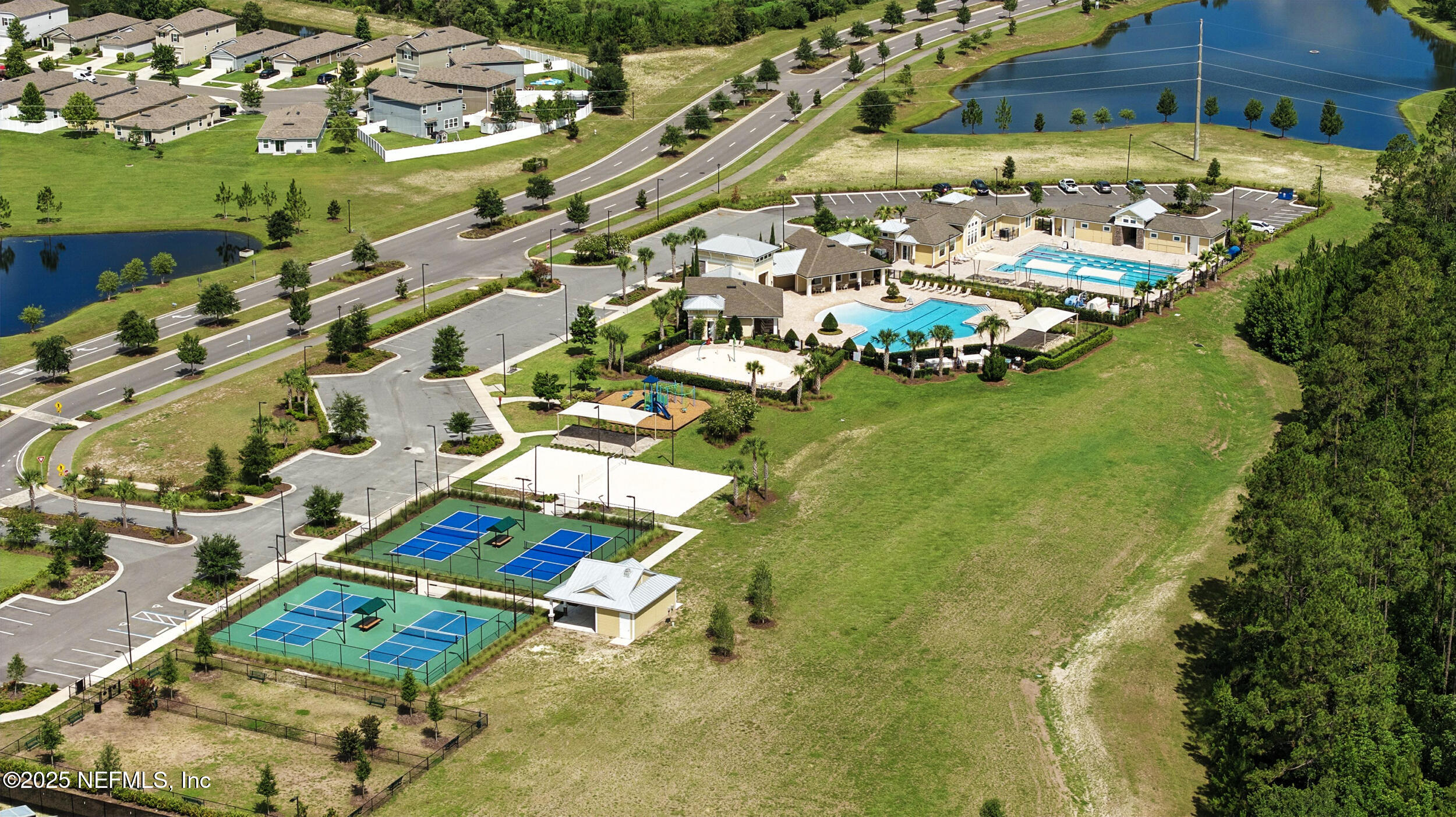 2915 DUCK HOLLOW Lane