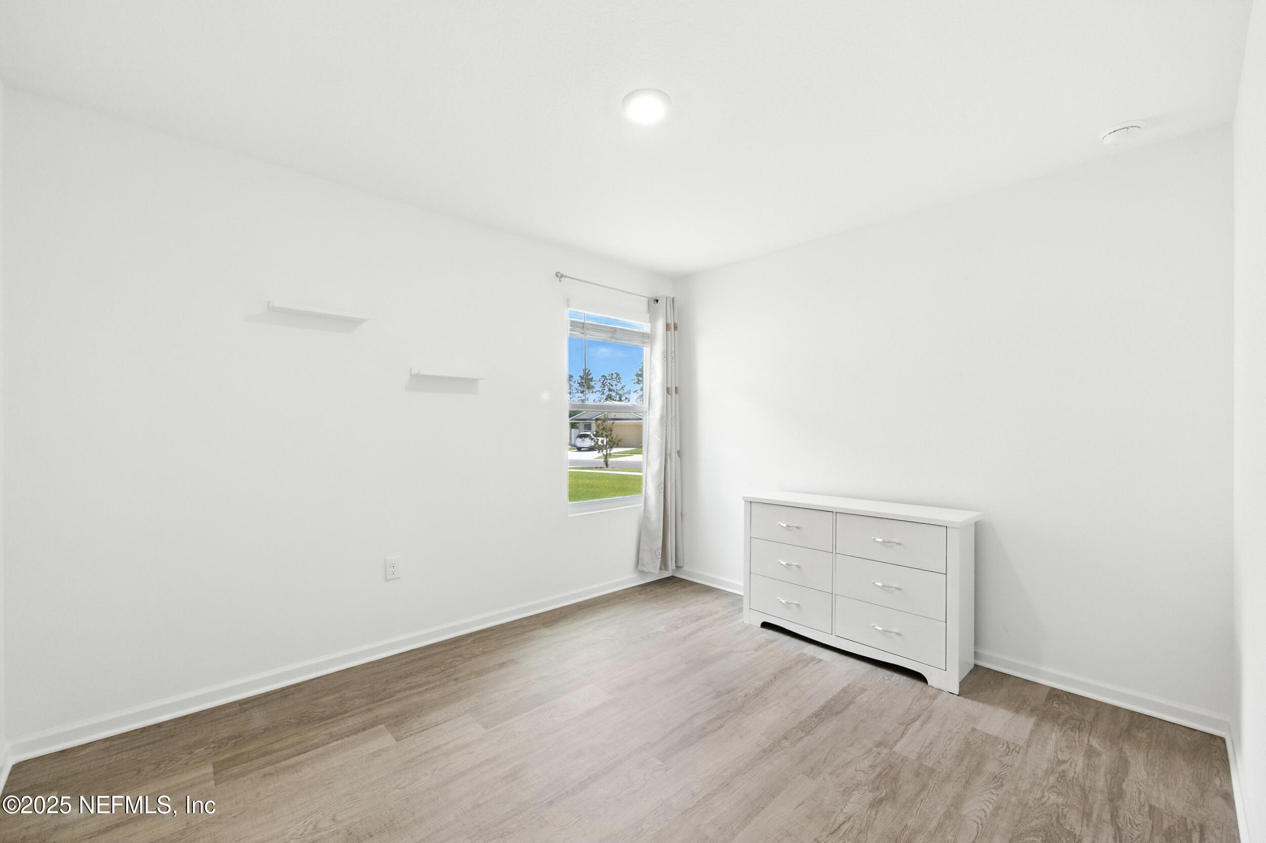 2915 DUCK HOLLOW Lane