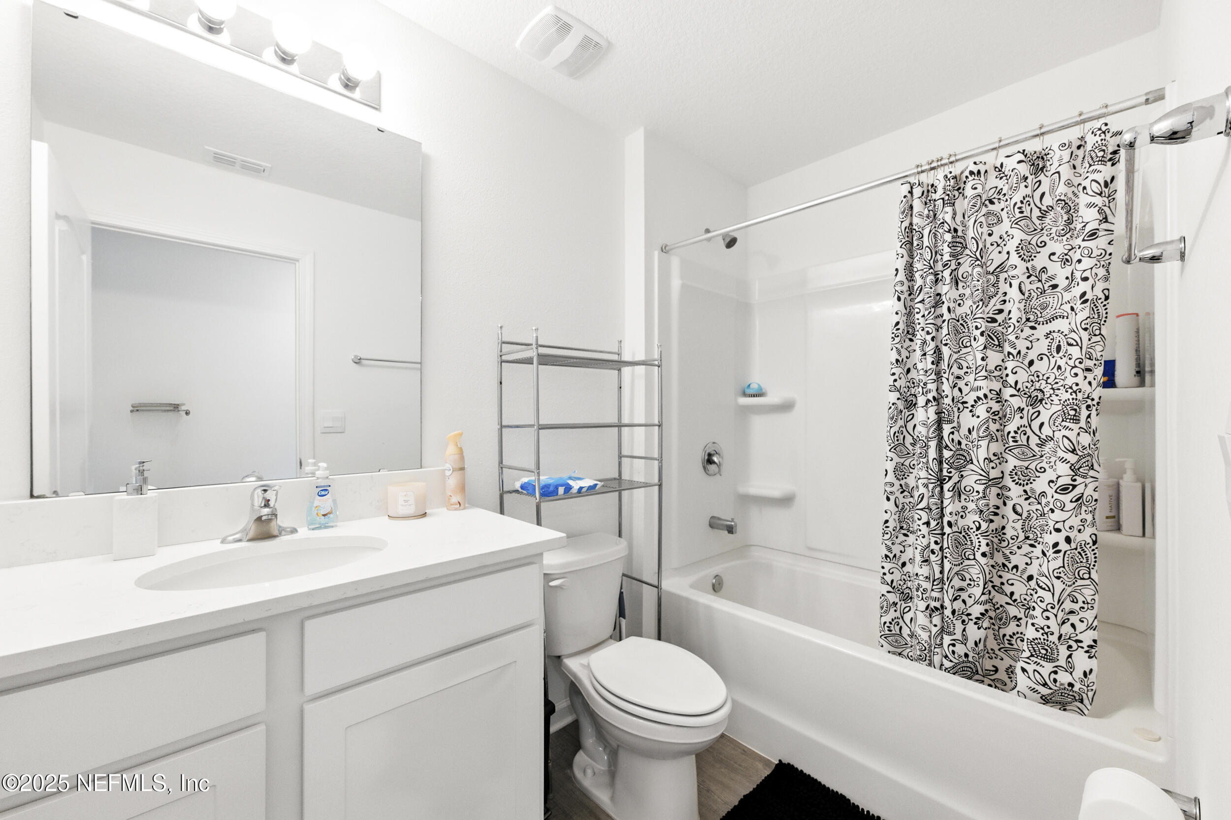 2915 DUCK HOLLOW Lane