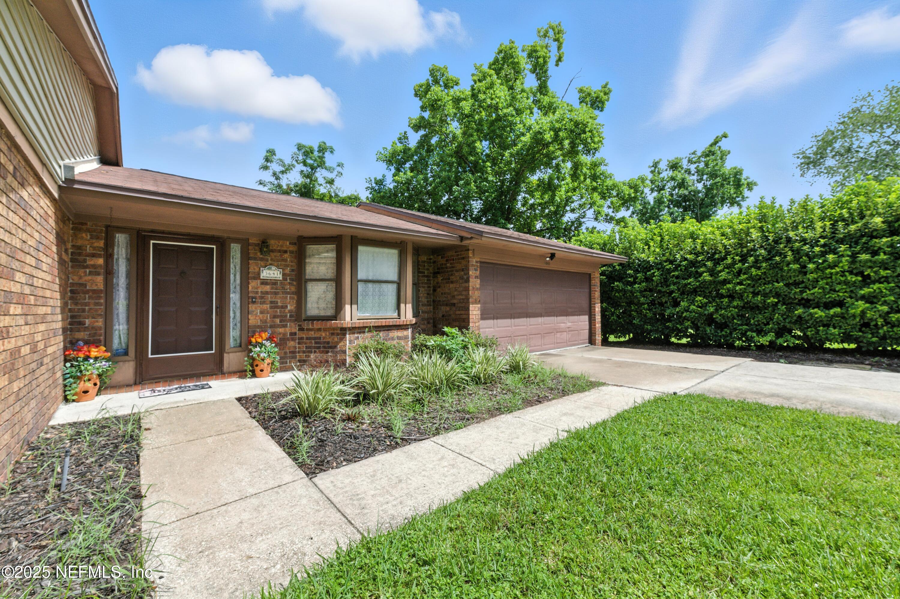 3641 NEWCASTLE CREEK Drive