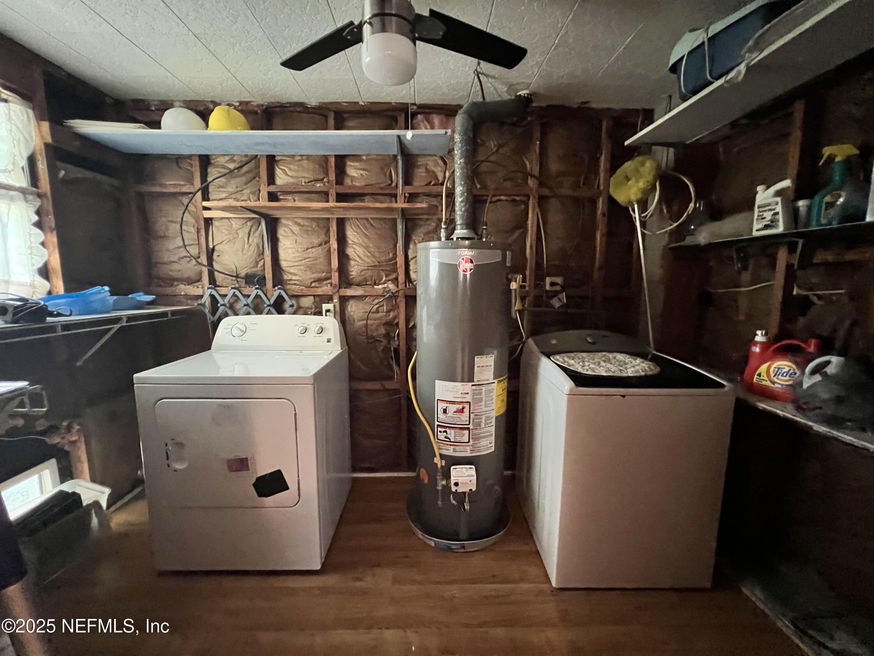 6805 TOM THUMB Drive