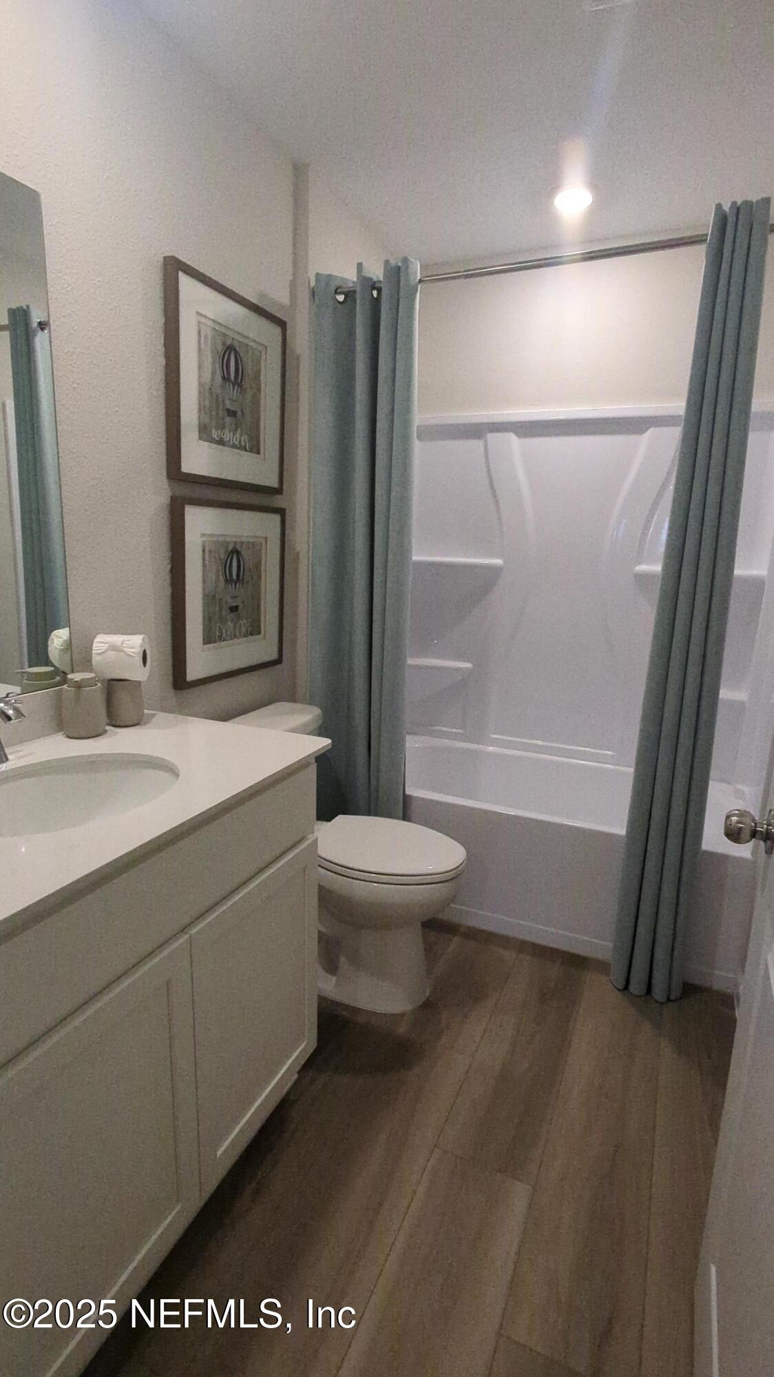 577 HOLLY LAKES Drive