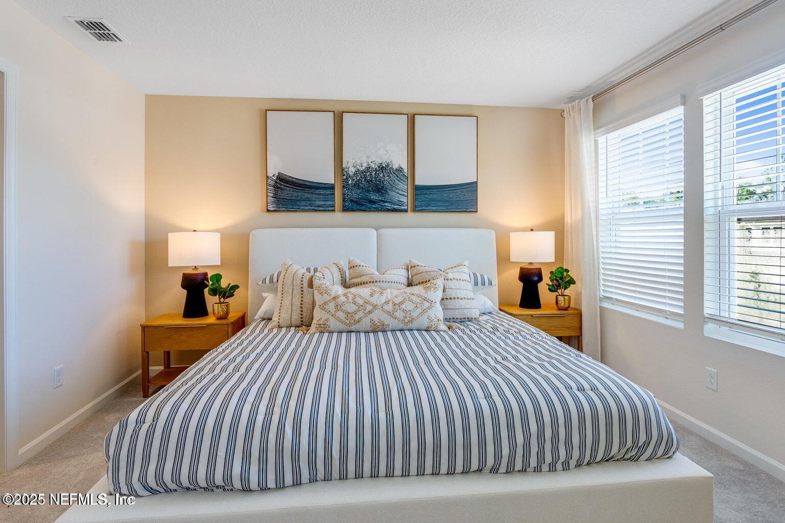 577 HOLLY LAKES Drive