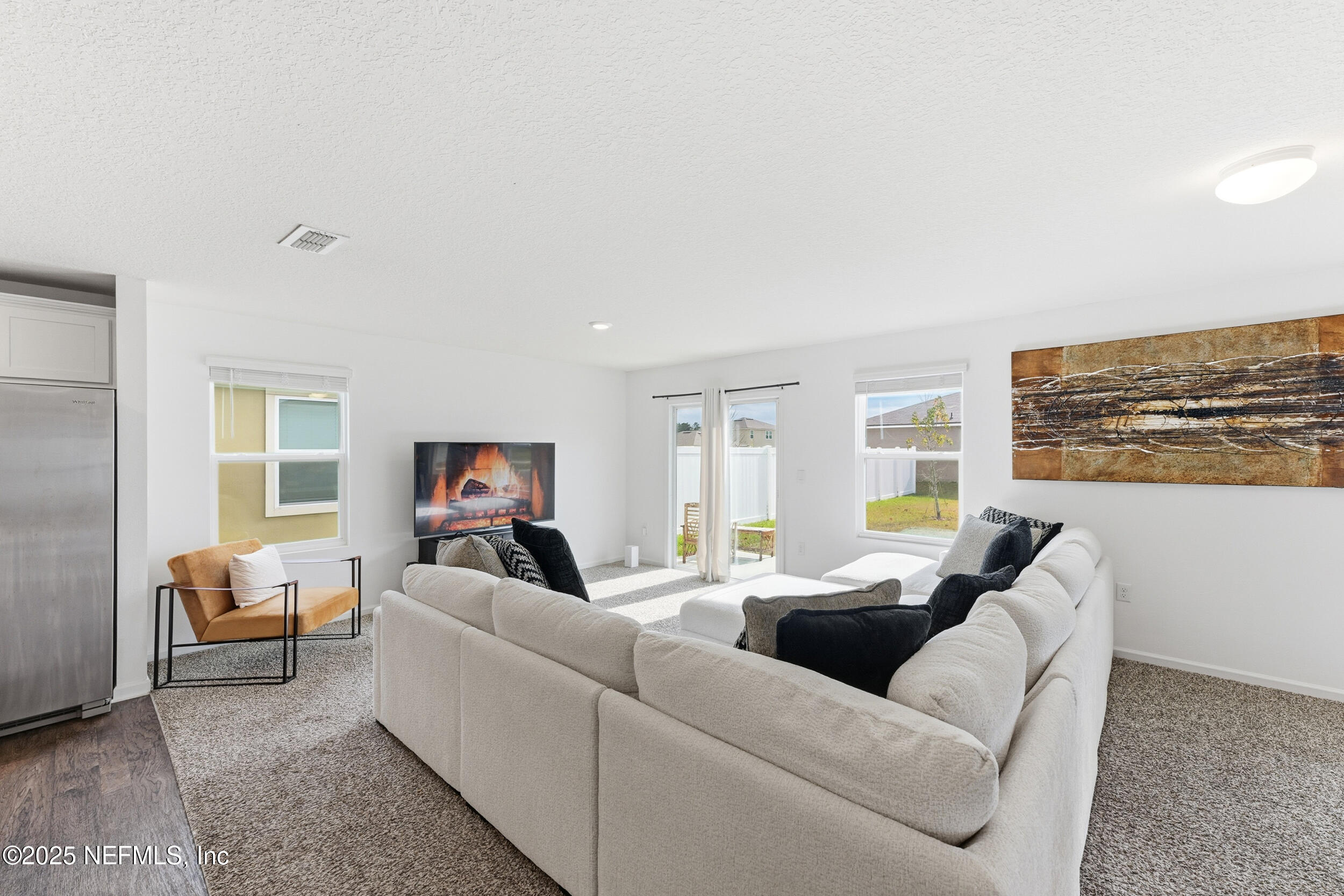 2437 FALLING STAR Lane