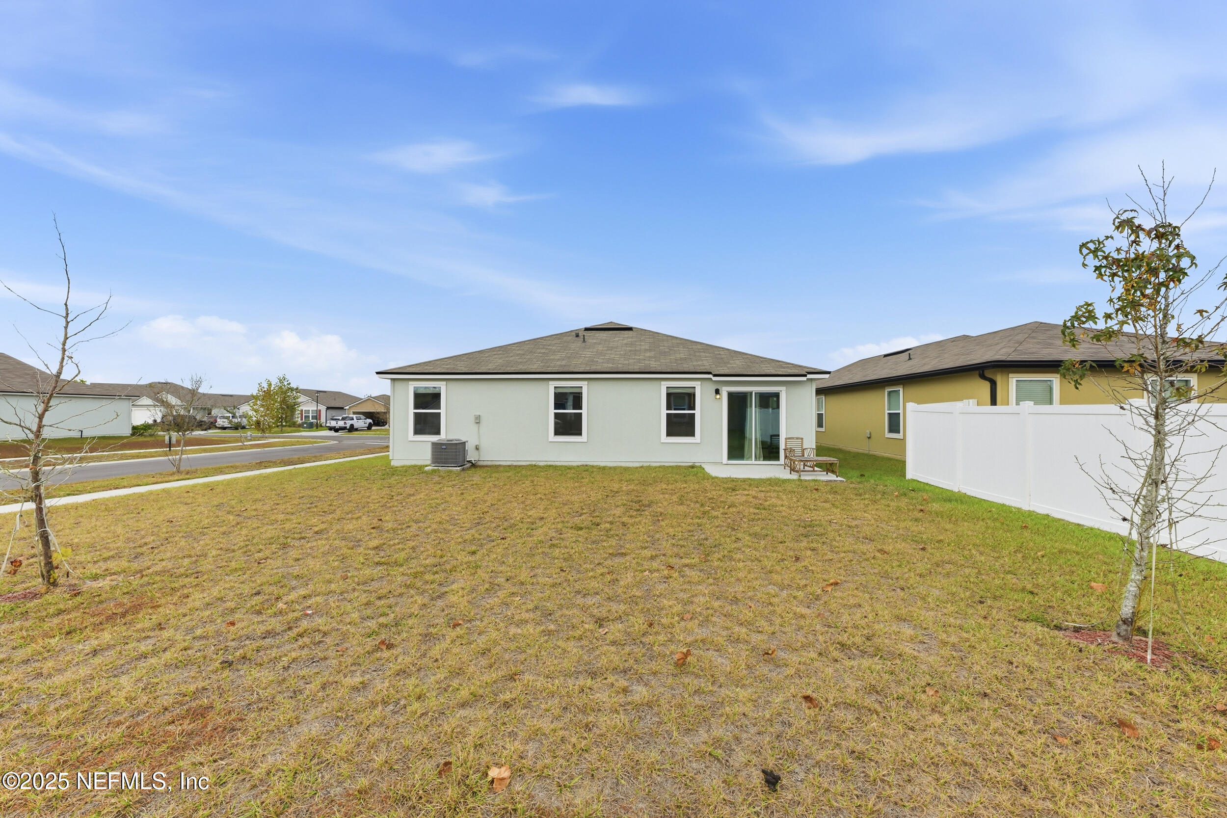 2437 FALLING STAR Lane