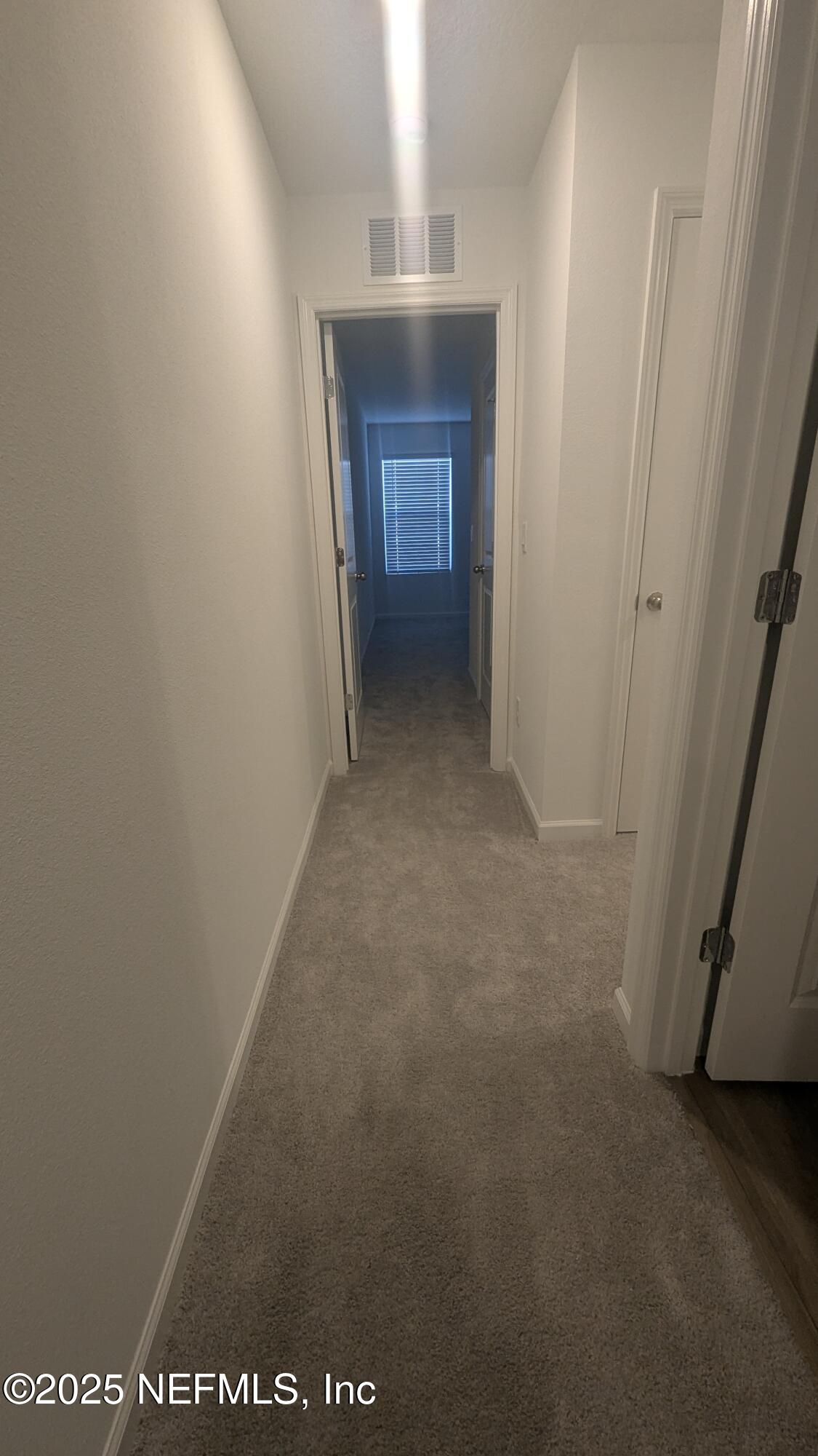 559 HOLLY LAKES Drive