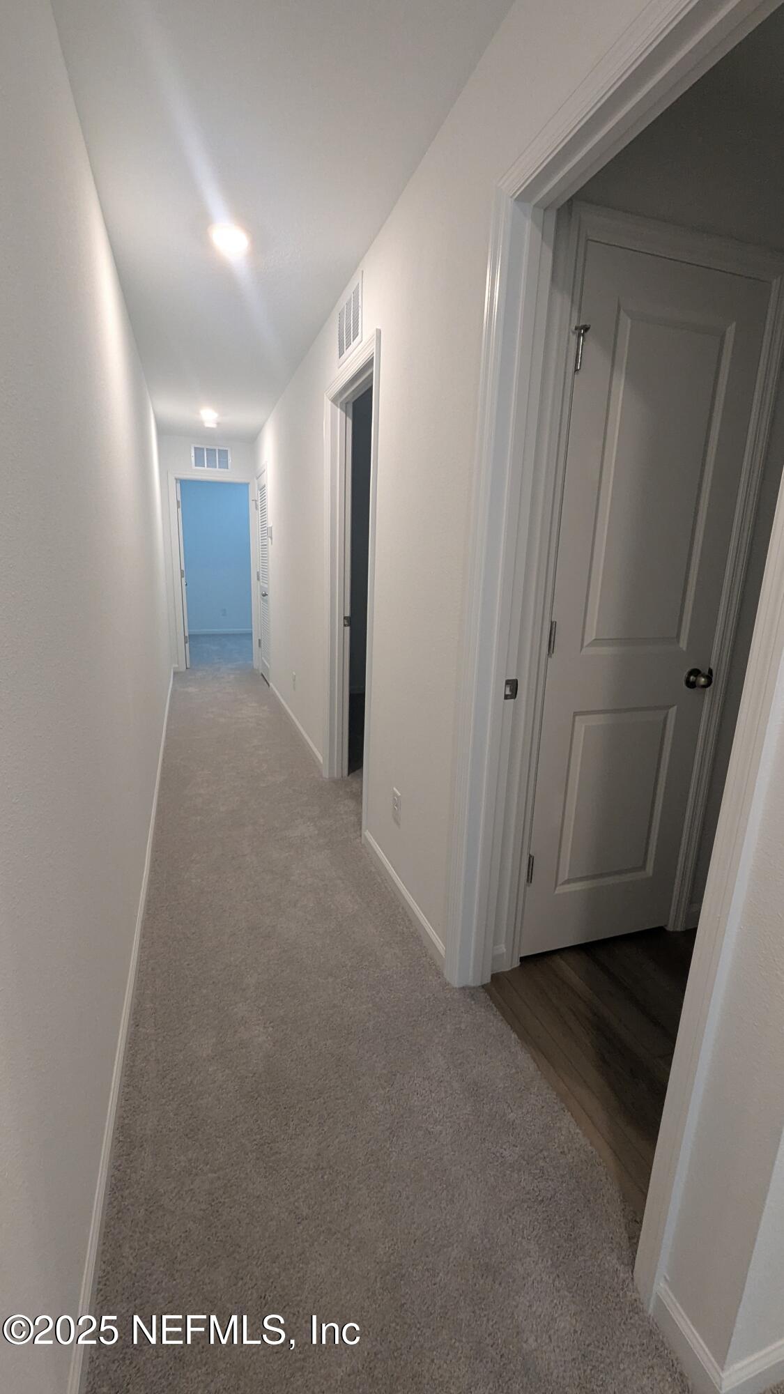 542 HOLLY LAKES Drive