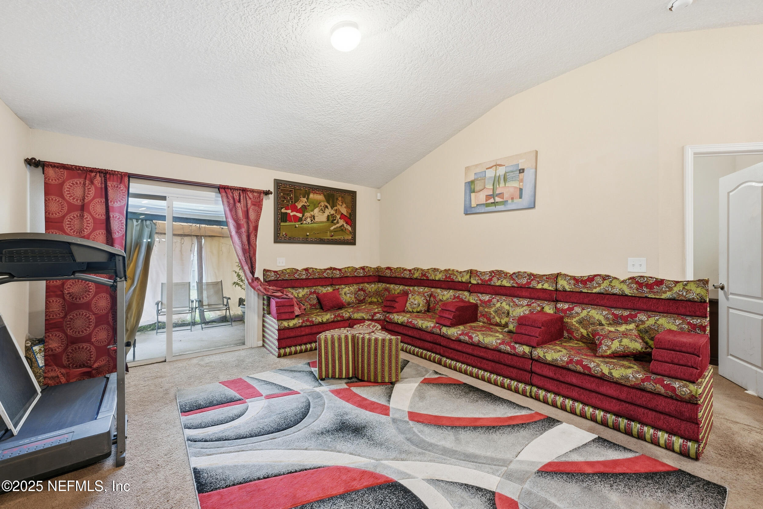 2507 KING LOUIS Drive