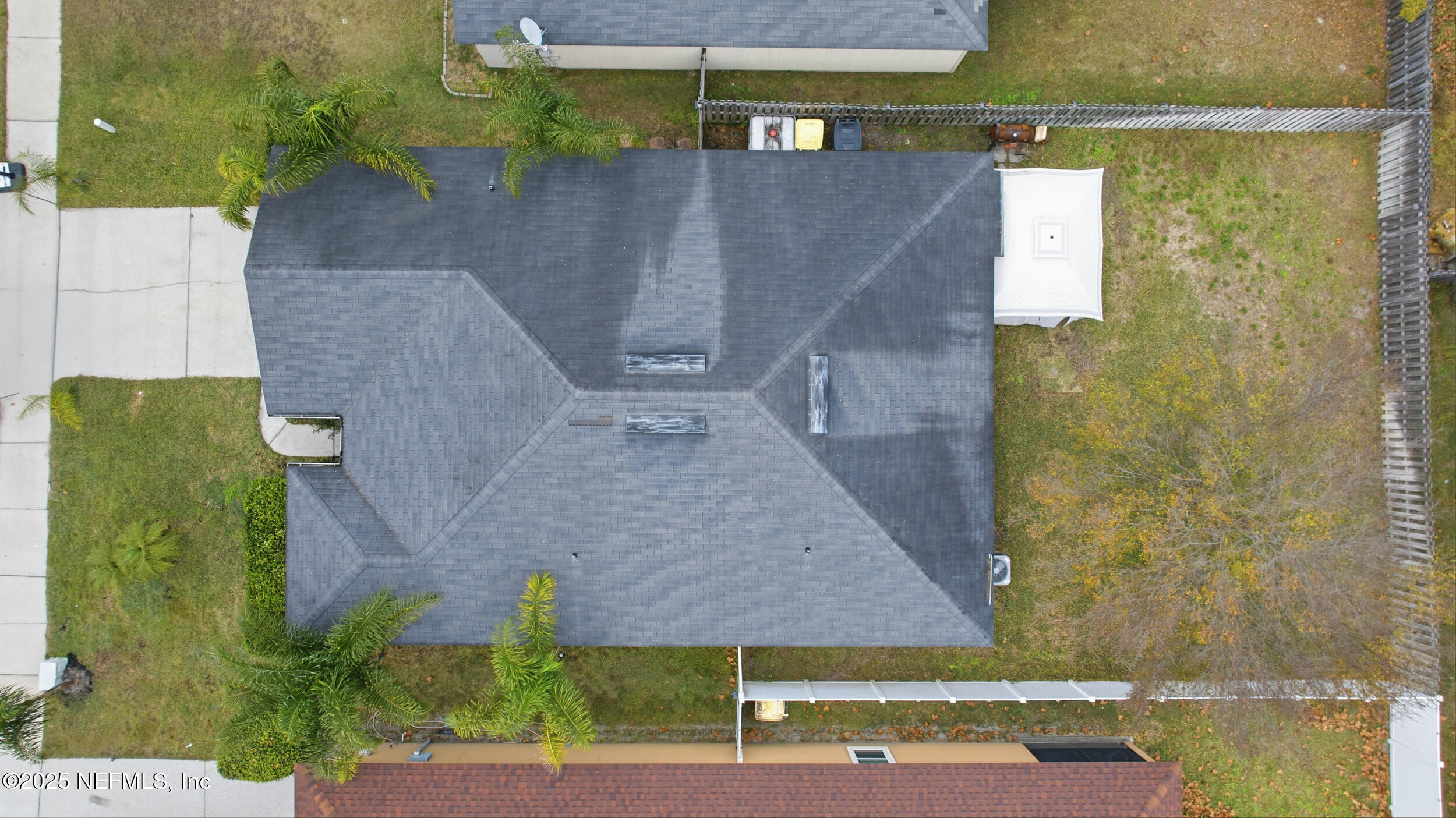 2507 KING LOUIS Drive