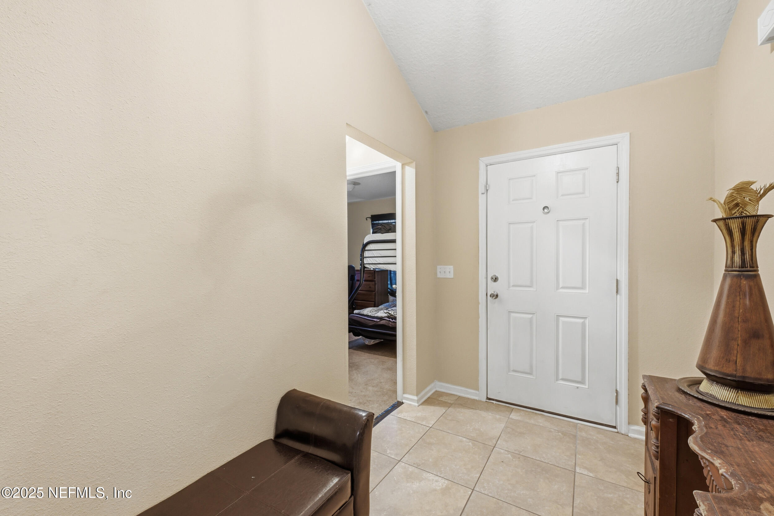 2507 KING LOUIS Drive