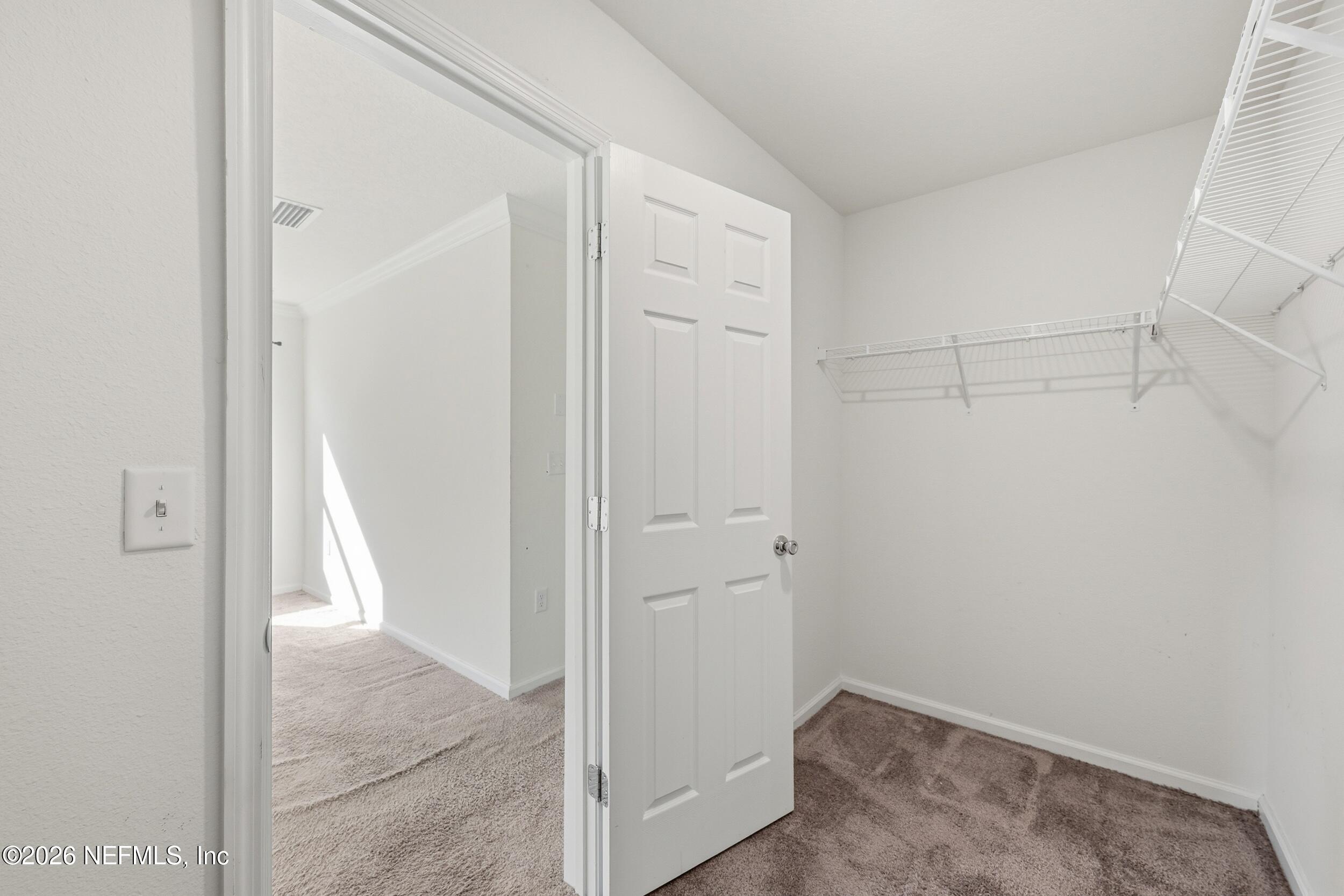 8284 VICTORY CROSSING Boulevard