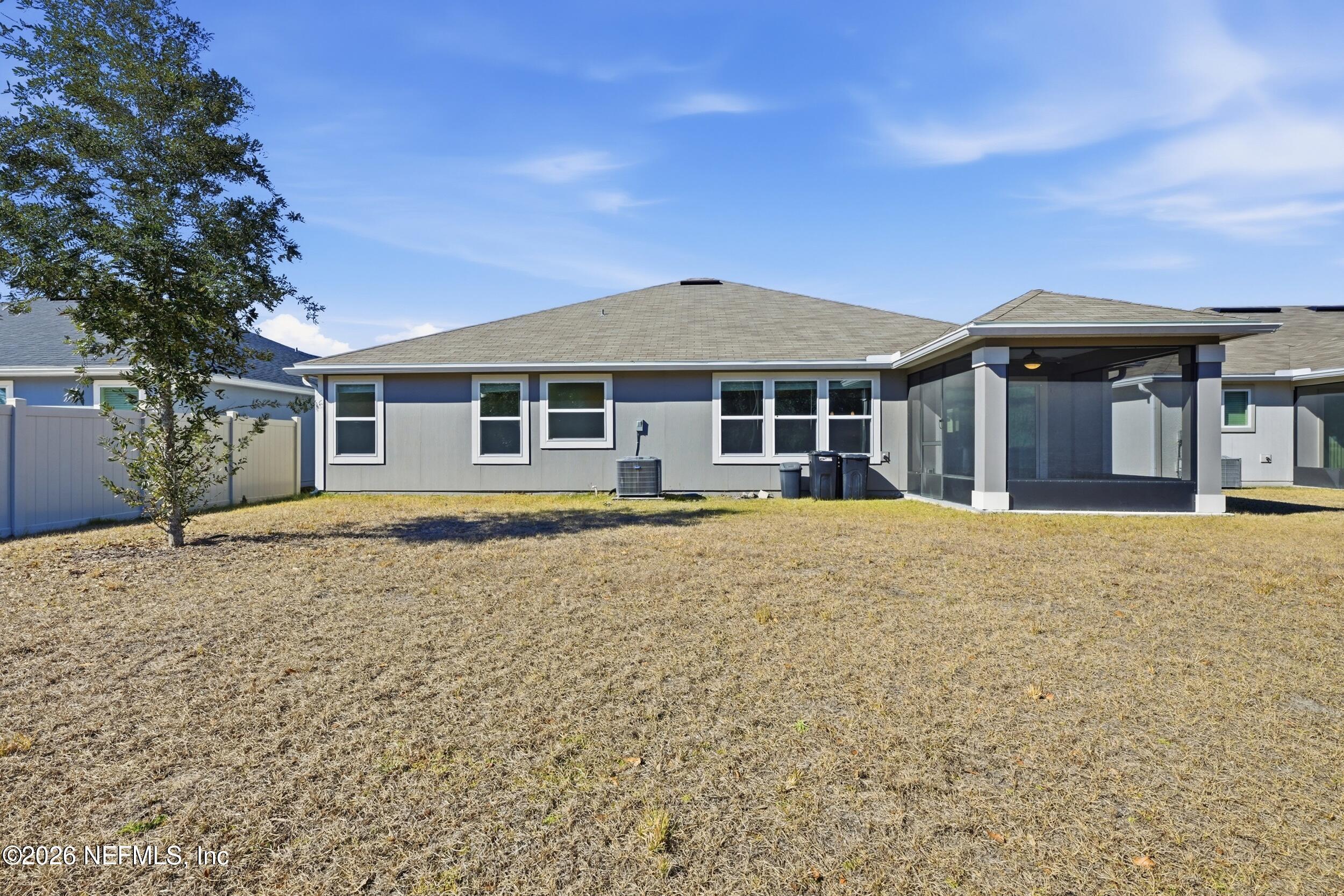 8284 VICTORY CROSSING Boulevard