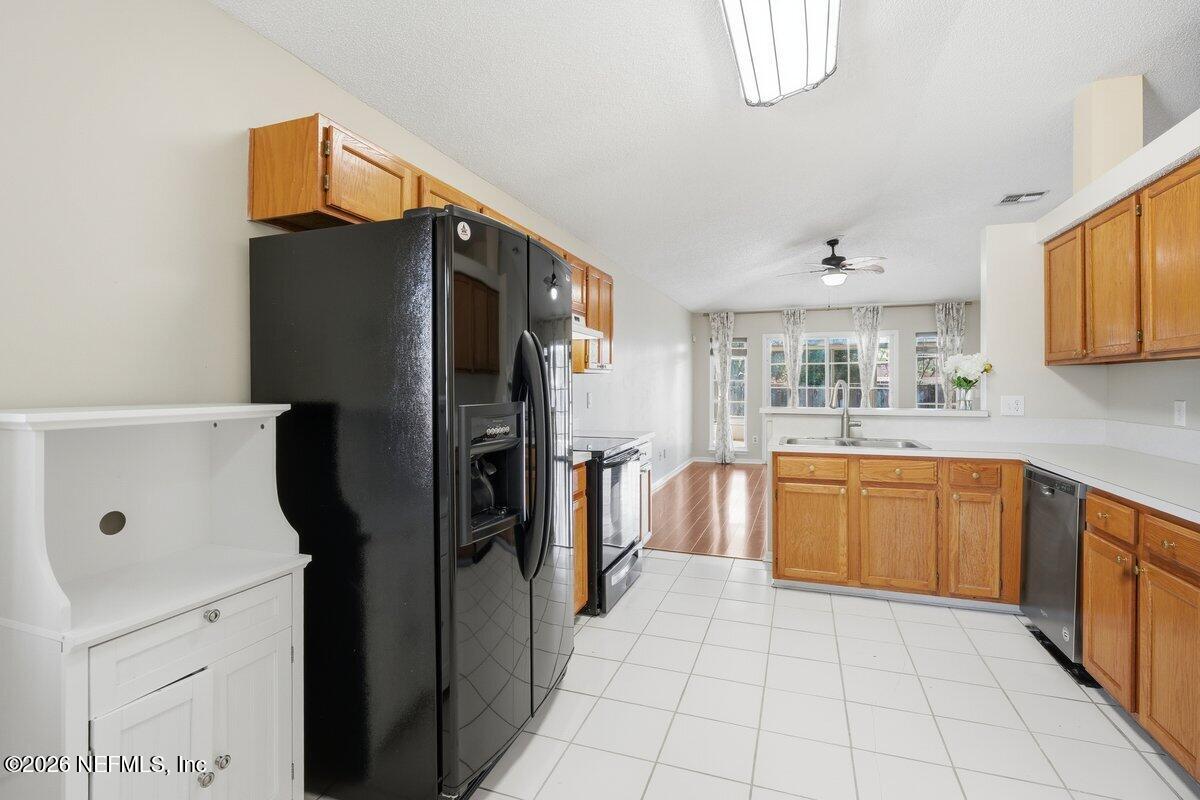 12520 BLUE EAGLE Way