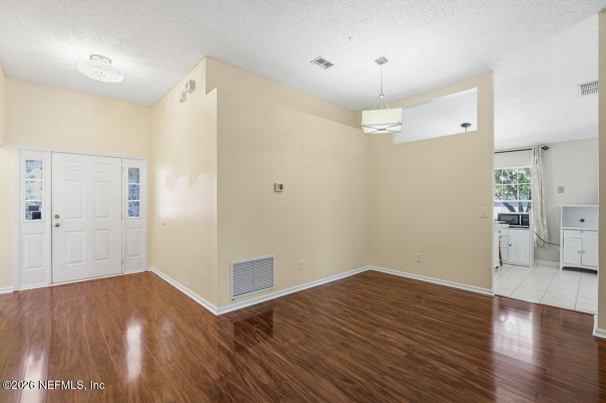 12520 BLUE EAGLE Way