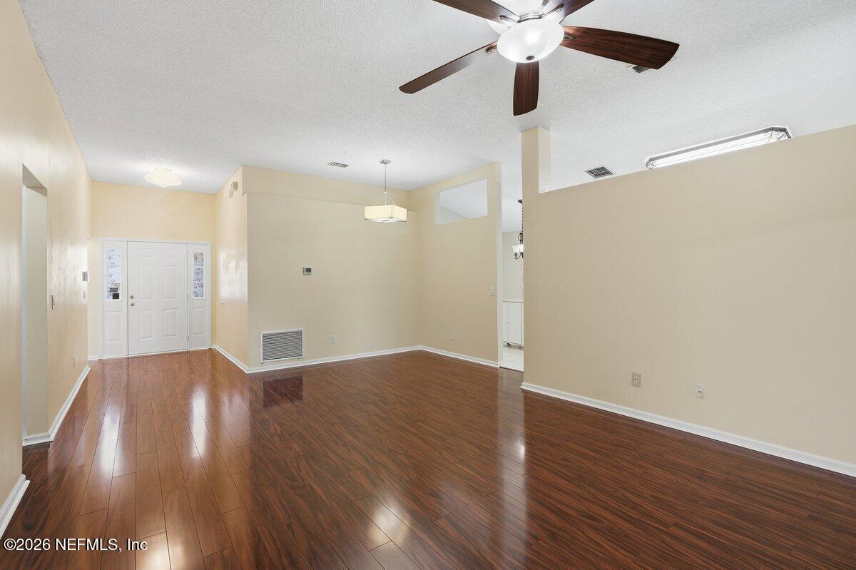 12520 BLUE EAGLE Way