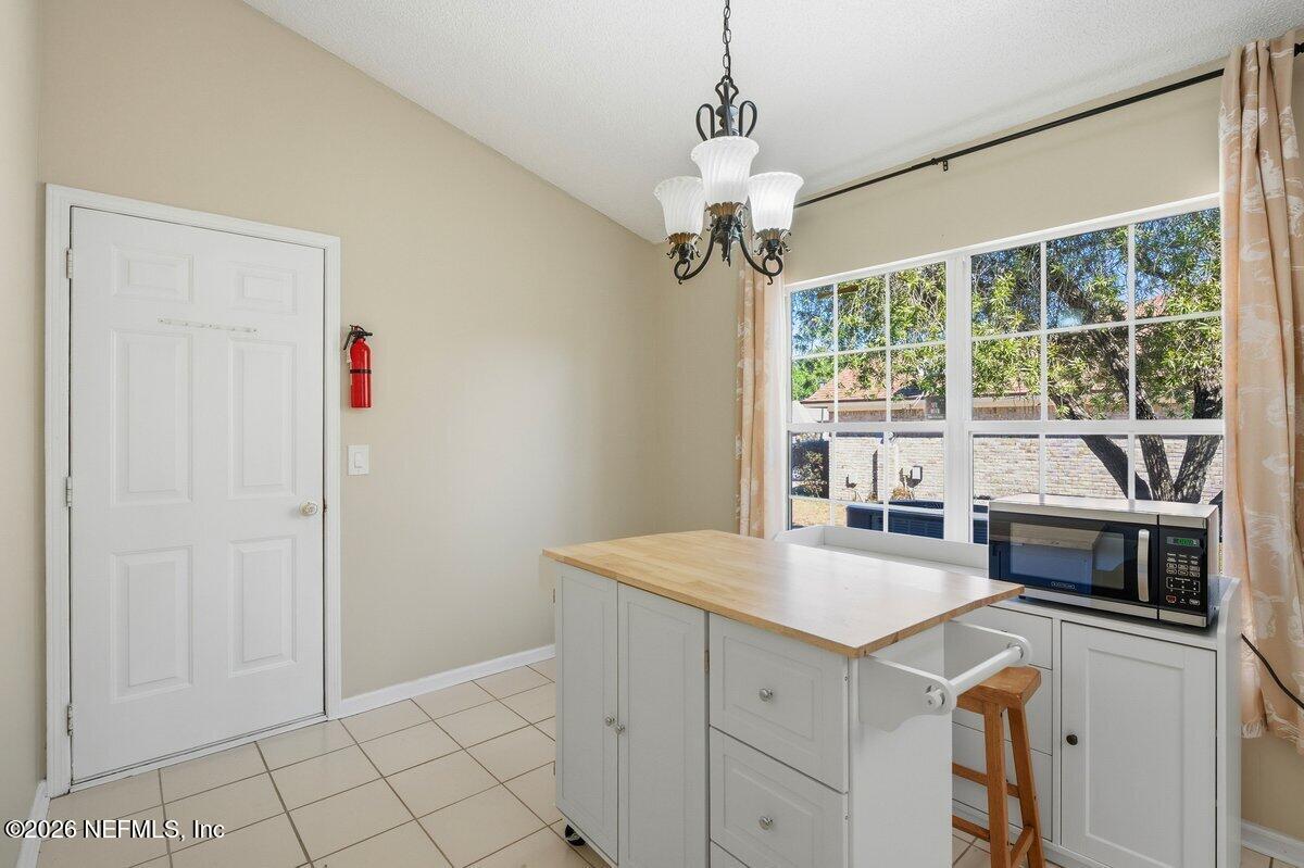 12520 BLUE EAGLE Way