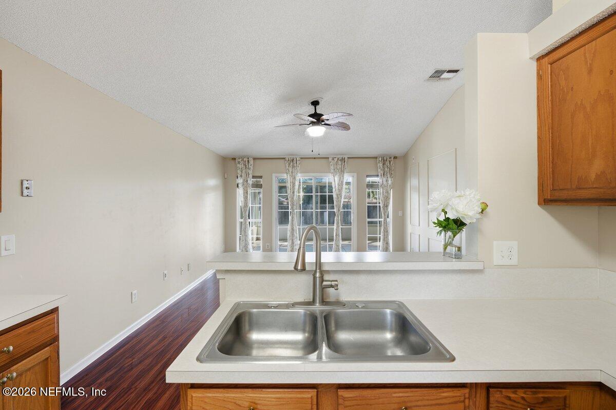 12520 BLUE EAGLE Way