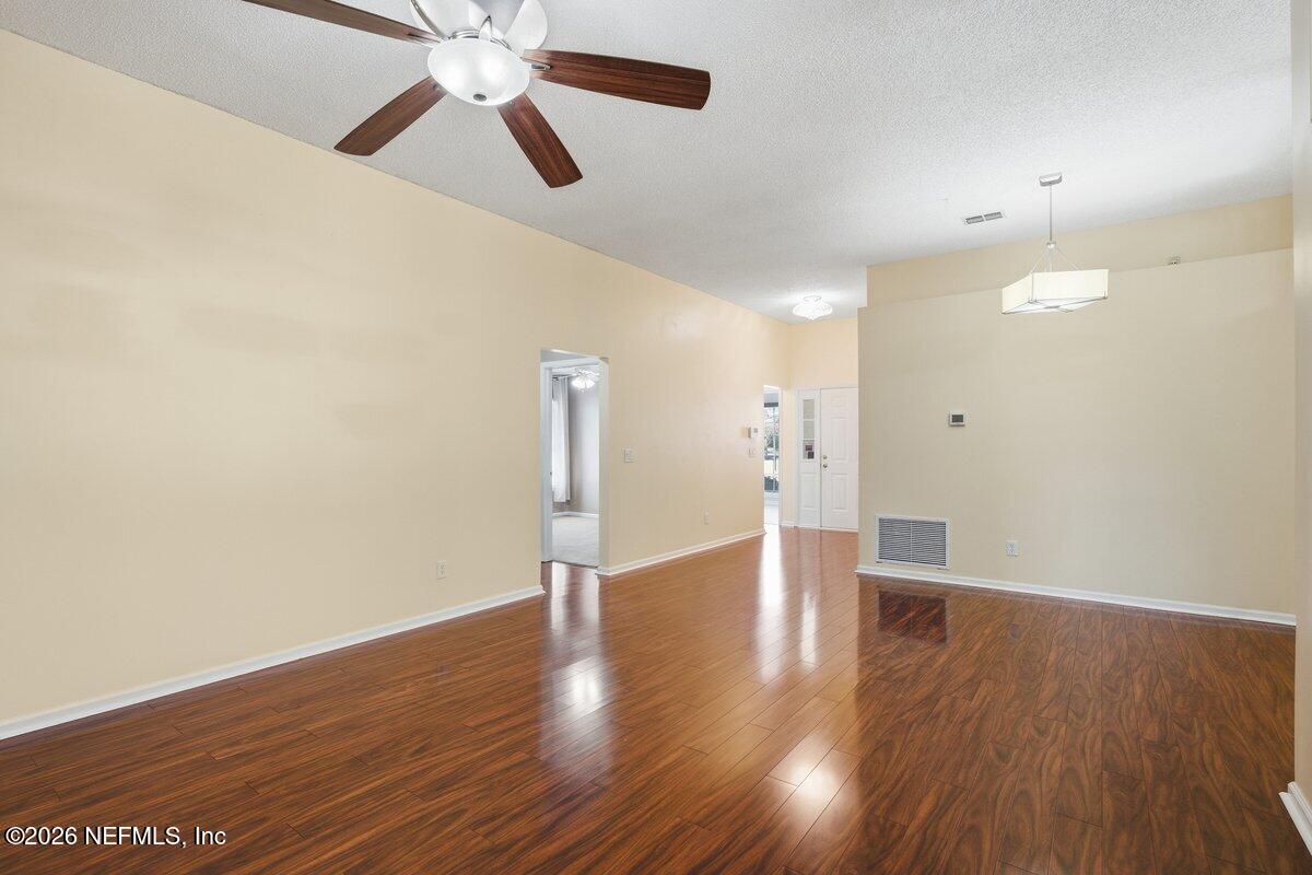 12520 BLUE EAGLE Way