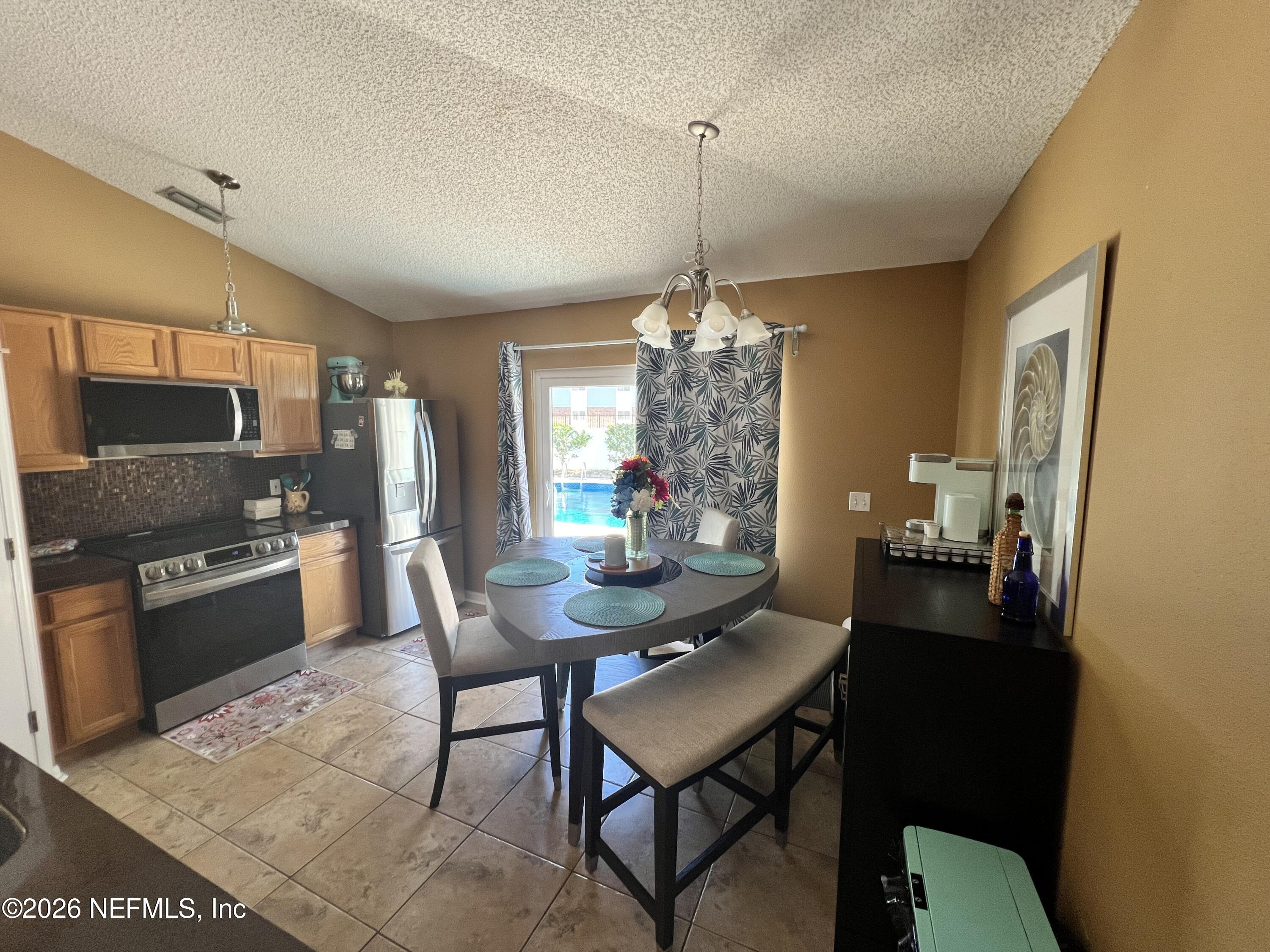 1567 SLASH PINE Court