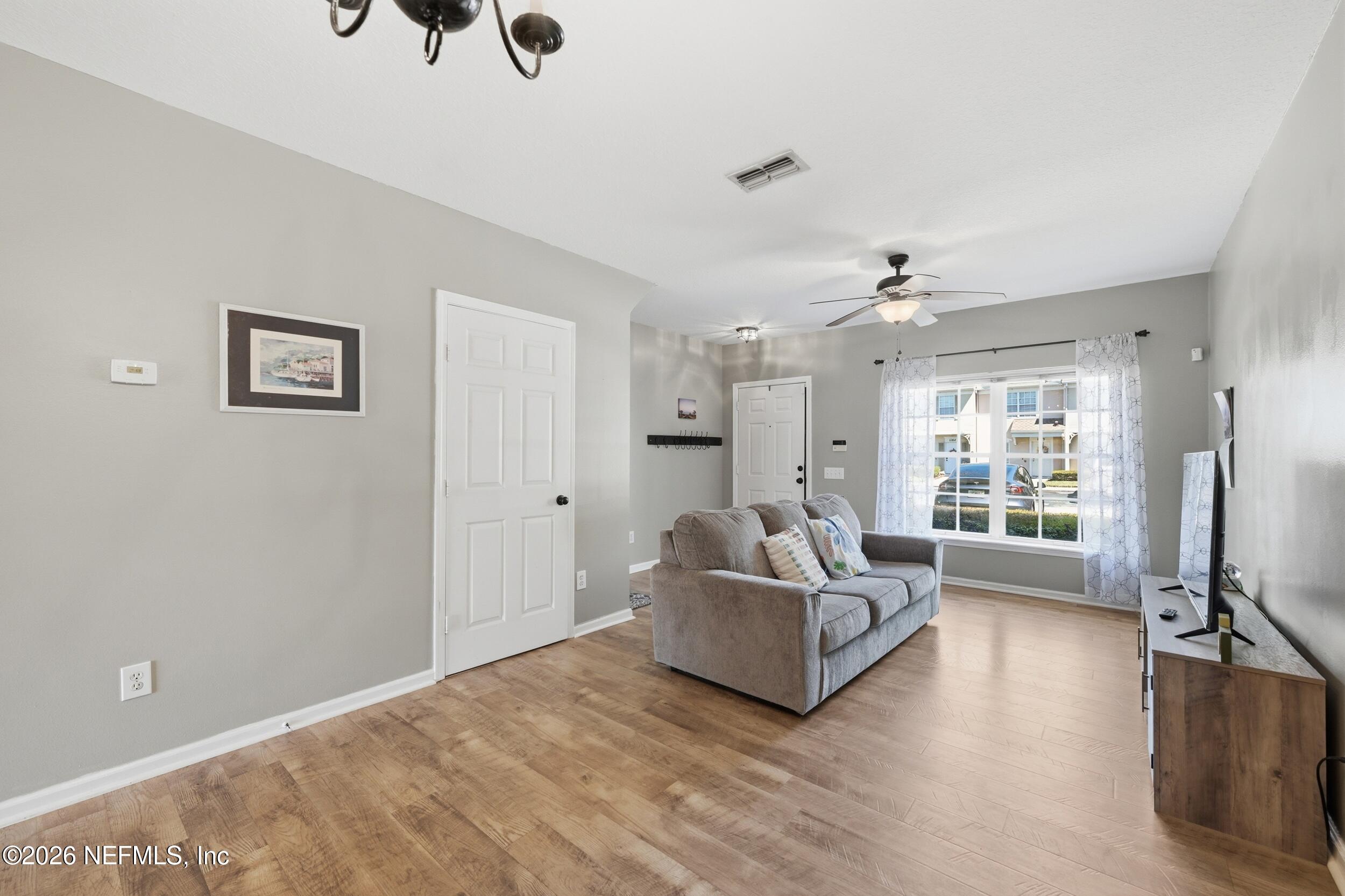 8230 DAMES POINT CROSSING Boulevard 1302