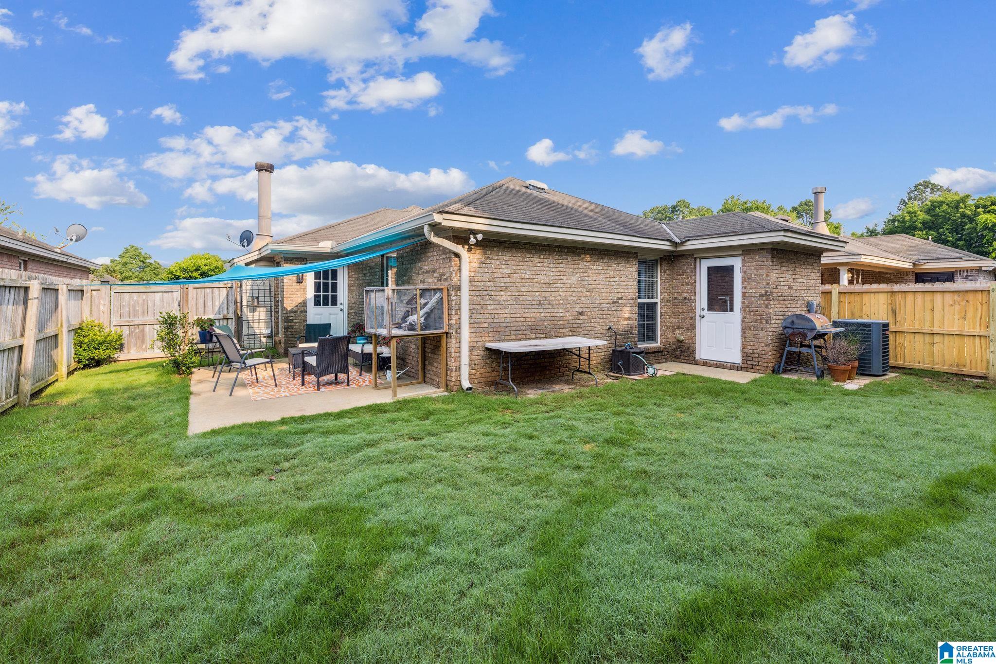 736 BUENA VISTA LOOP