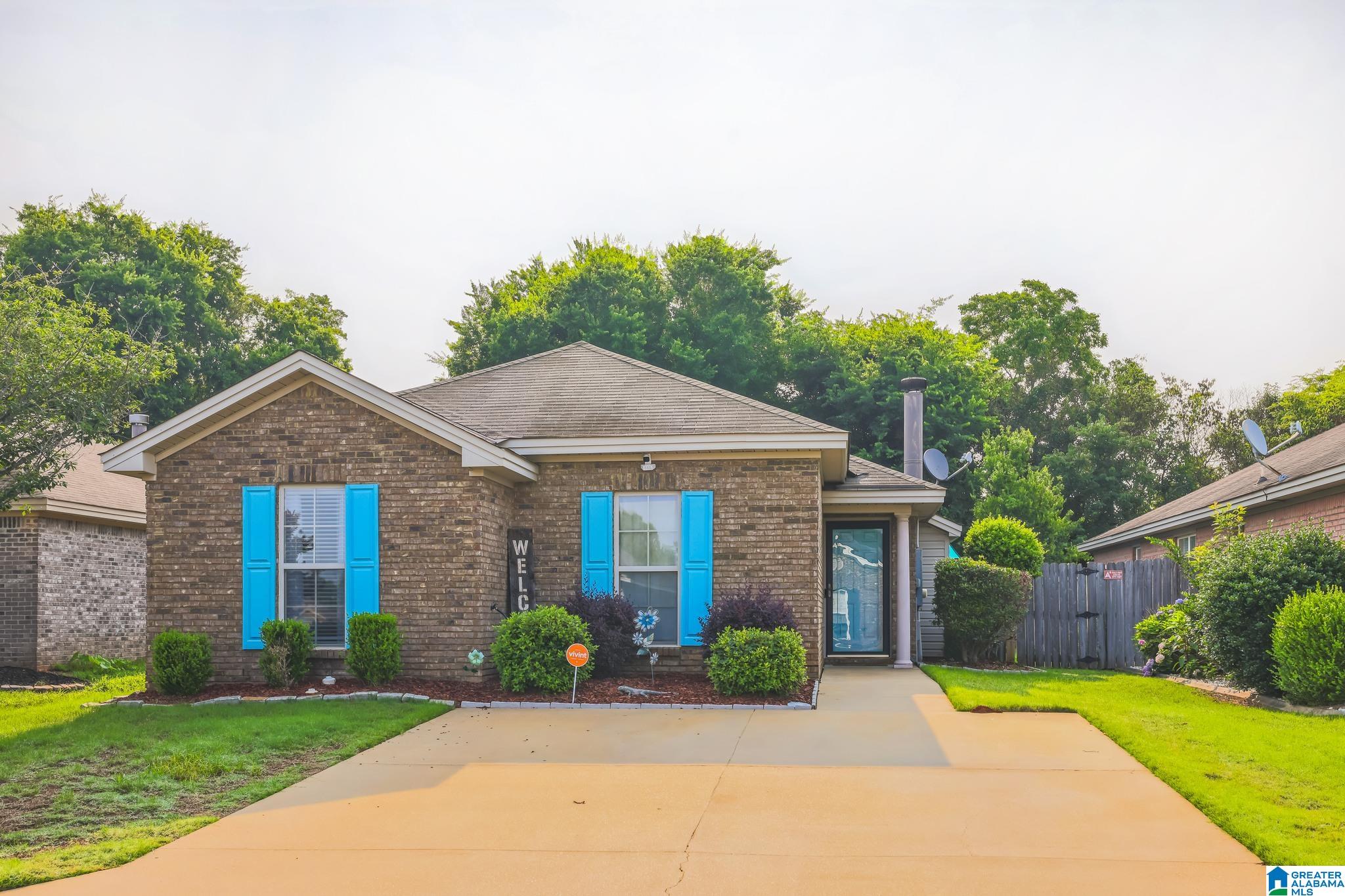 736 BUENA VISTA LOOP