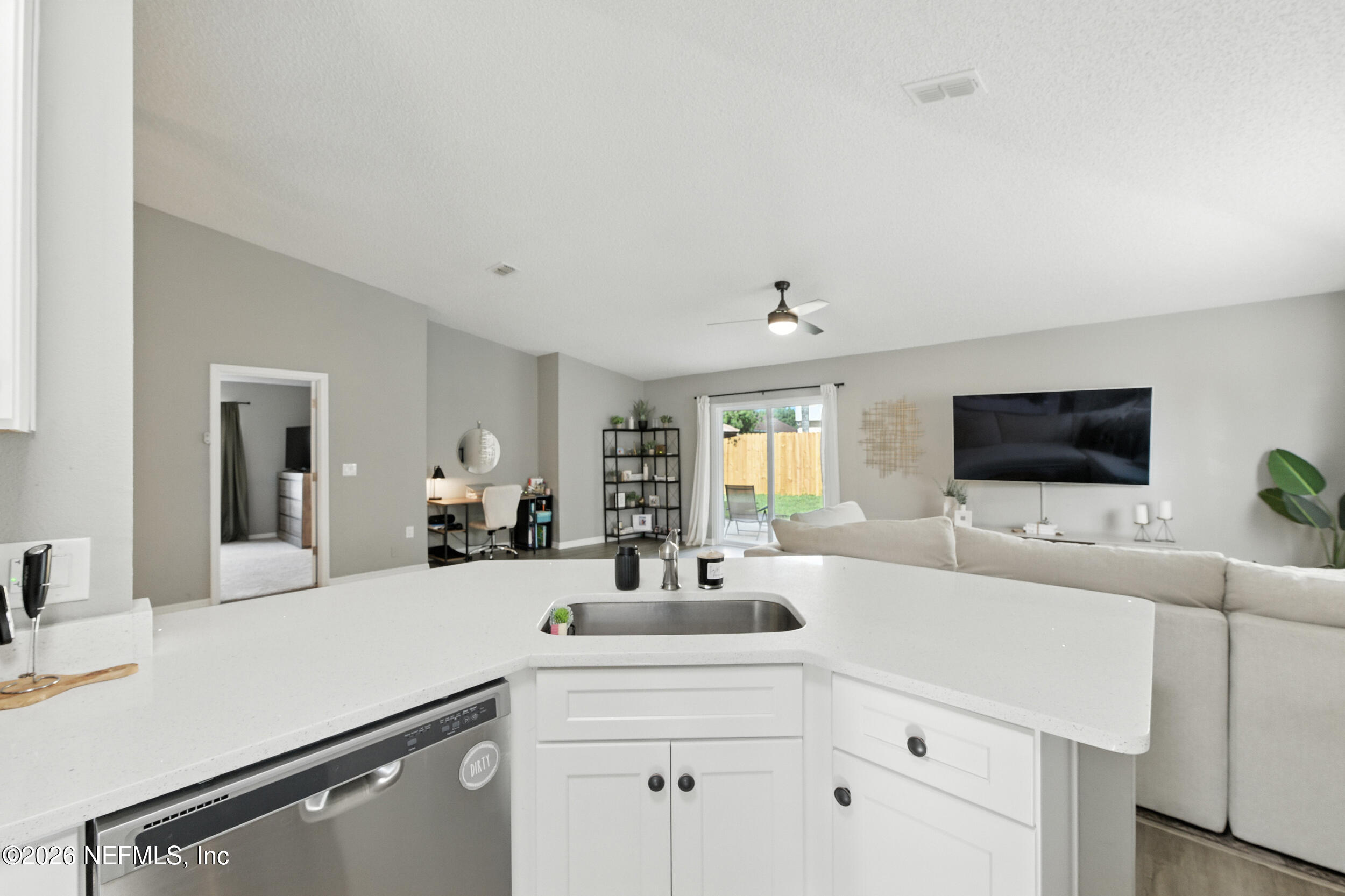 12540 KNOLLCREST Court