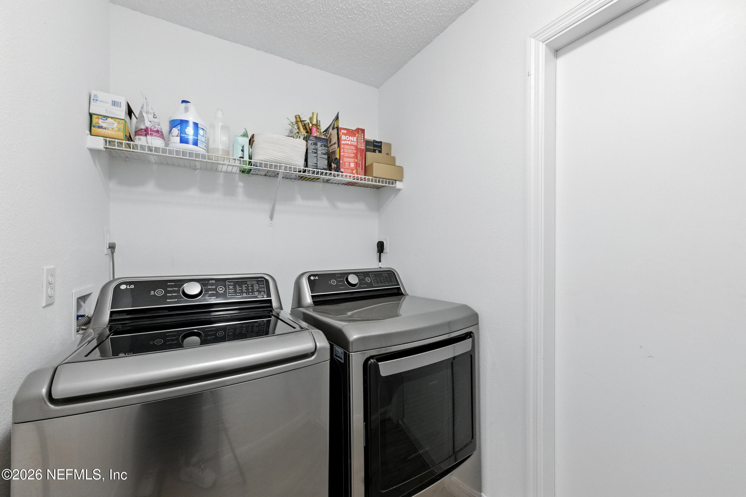 12540 KNOLLCREST Court