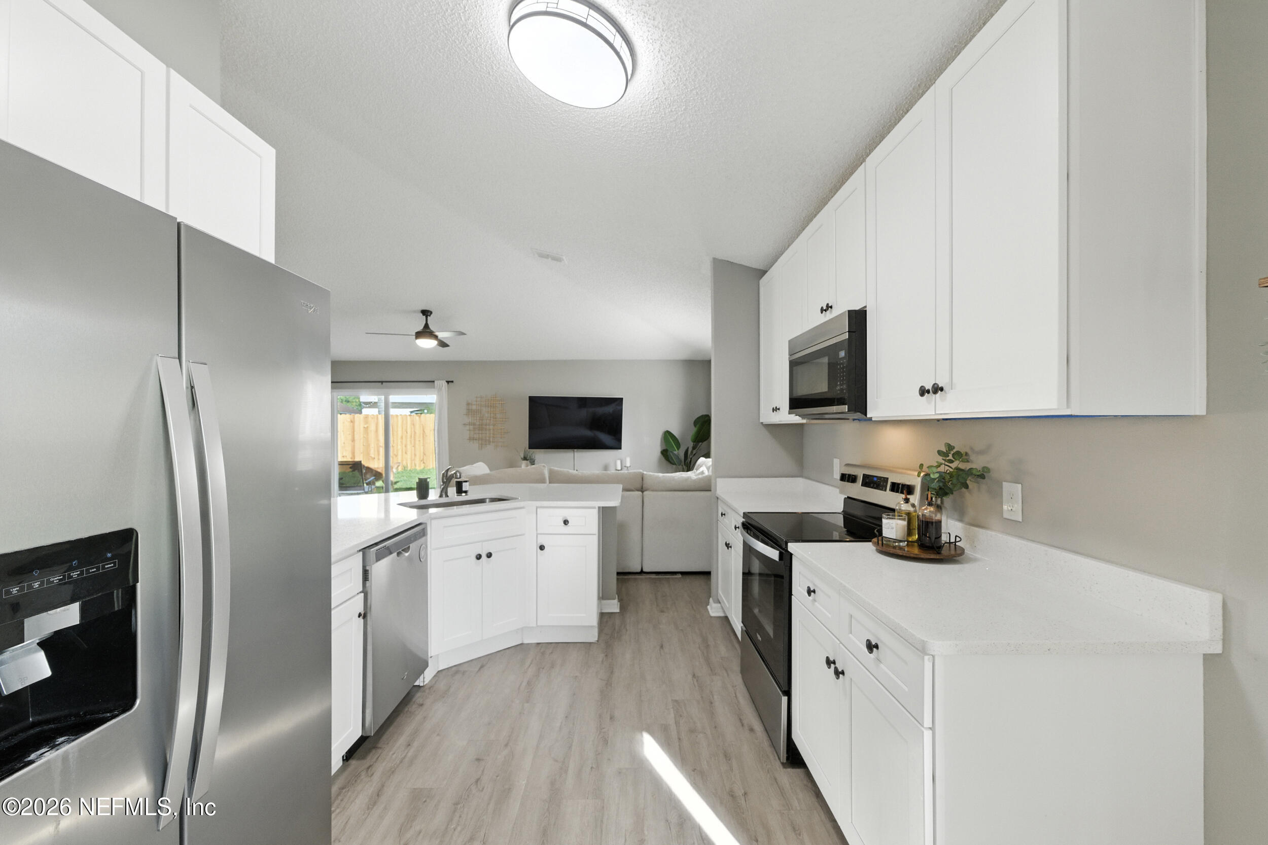 12540 KNOLLCREST Court