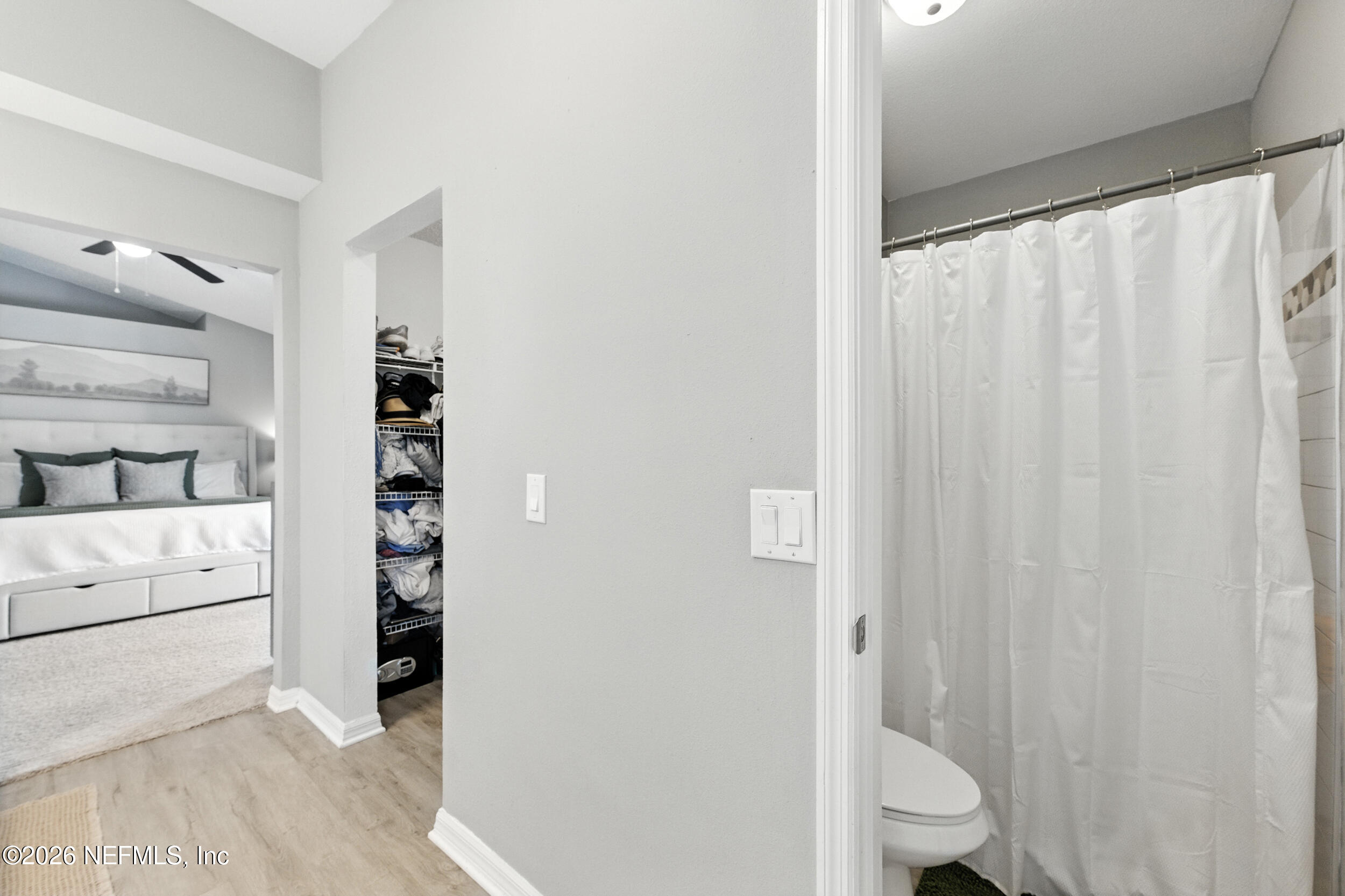 12540 KNOLLCREST Court