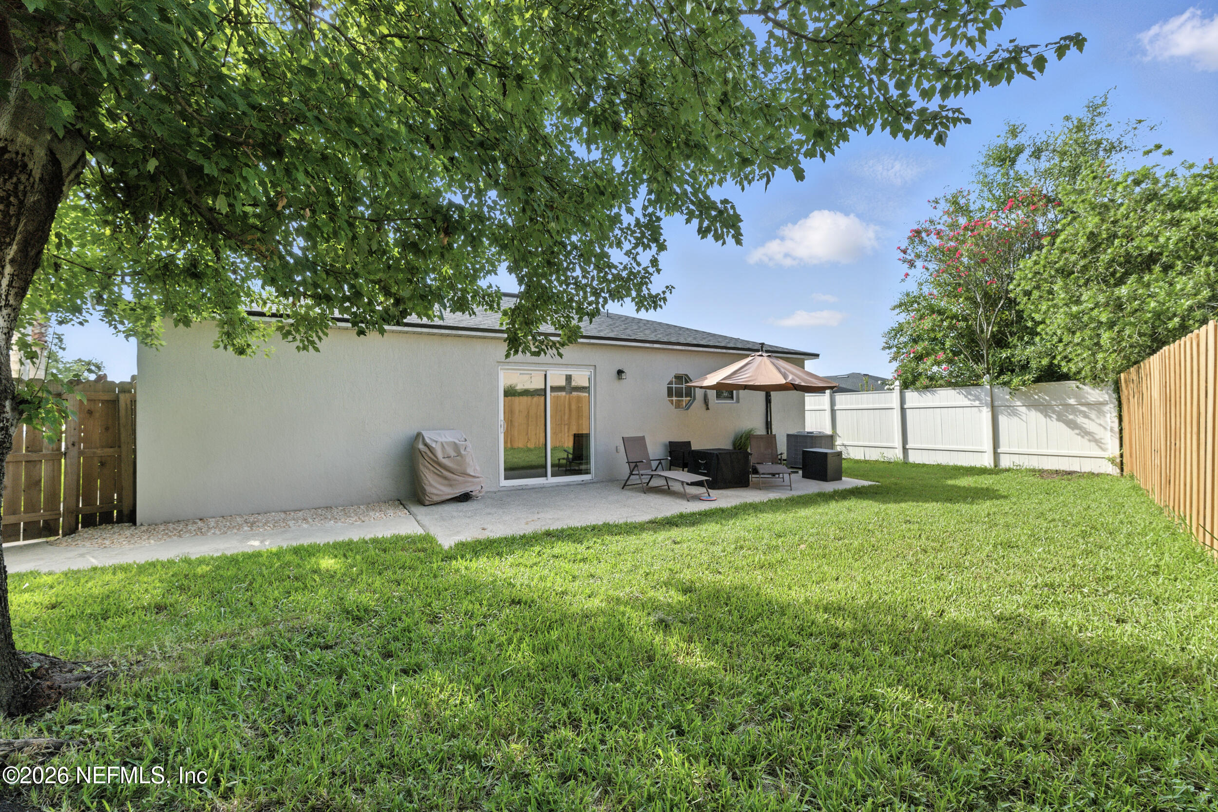 12540 KNOLLCREST Court