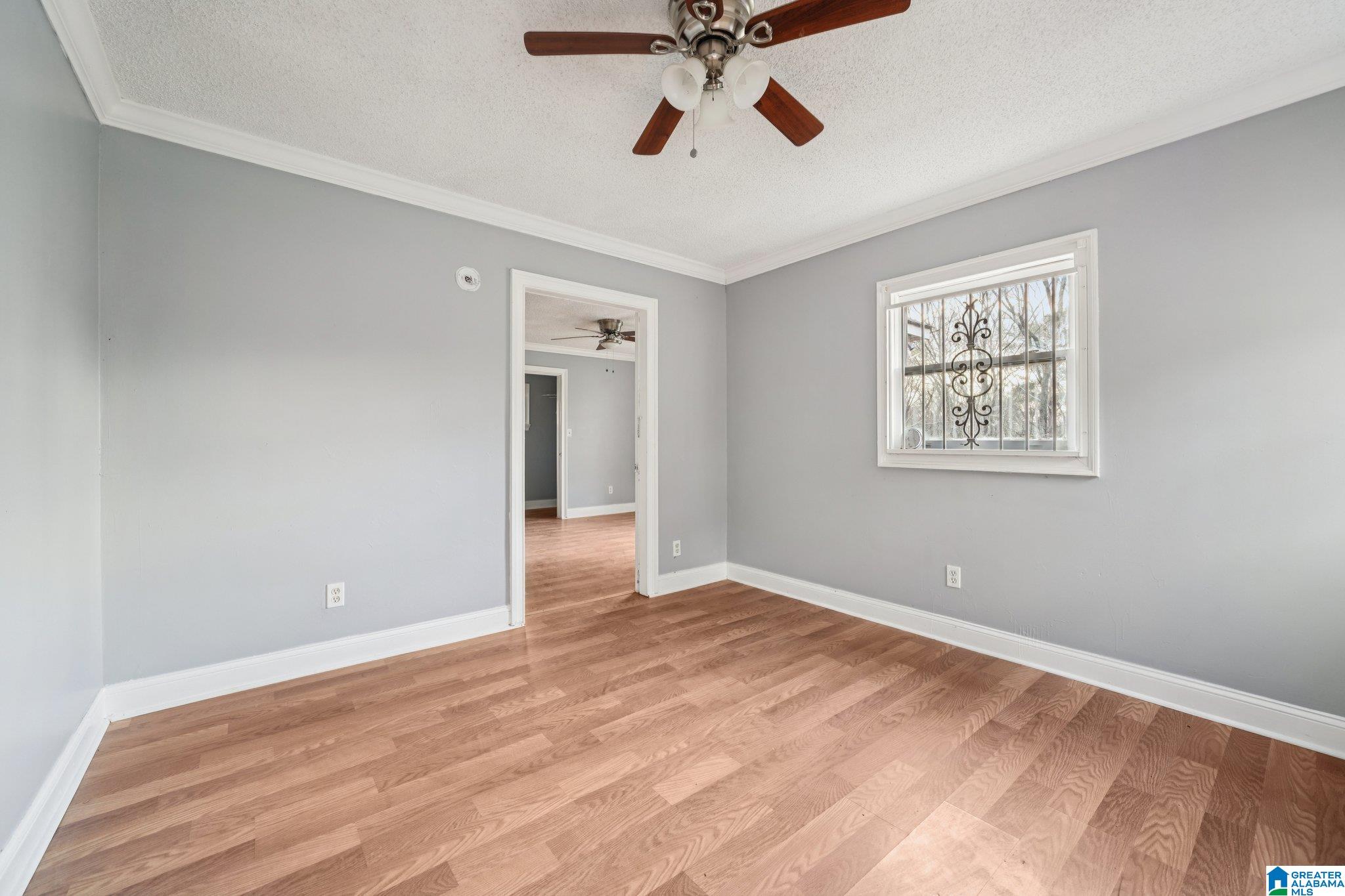 613 SHERIDAN ROAD