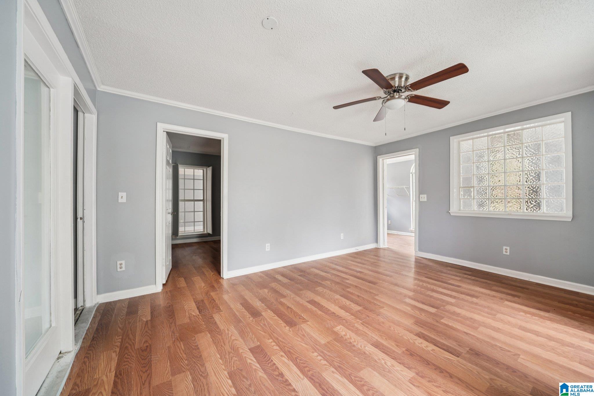 613 SHERIDAN ROAD