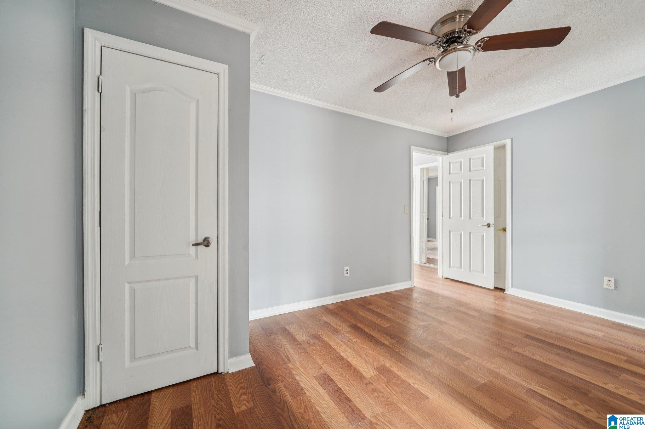 613 SHERIDAN ROAD