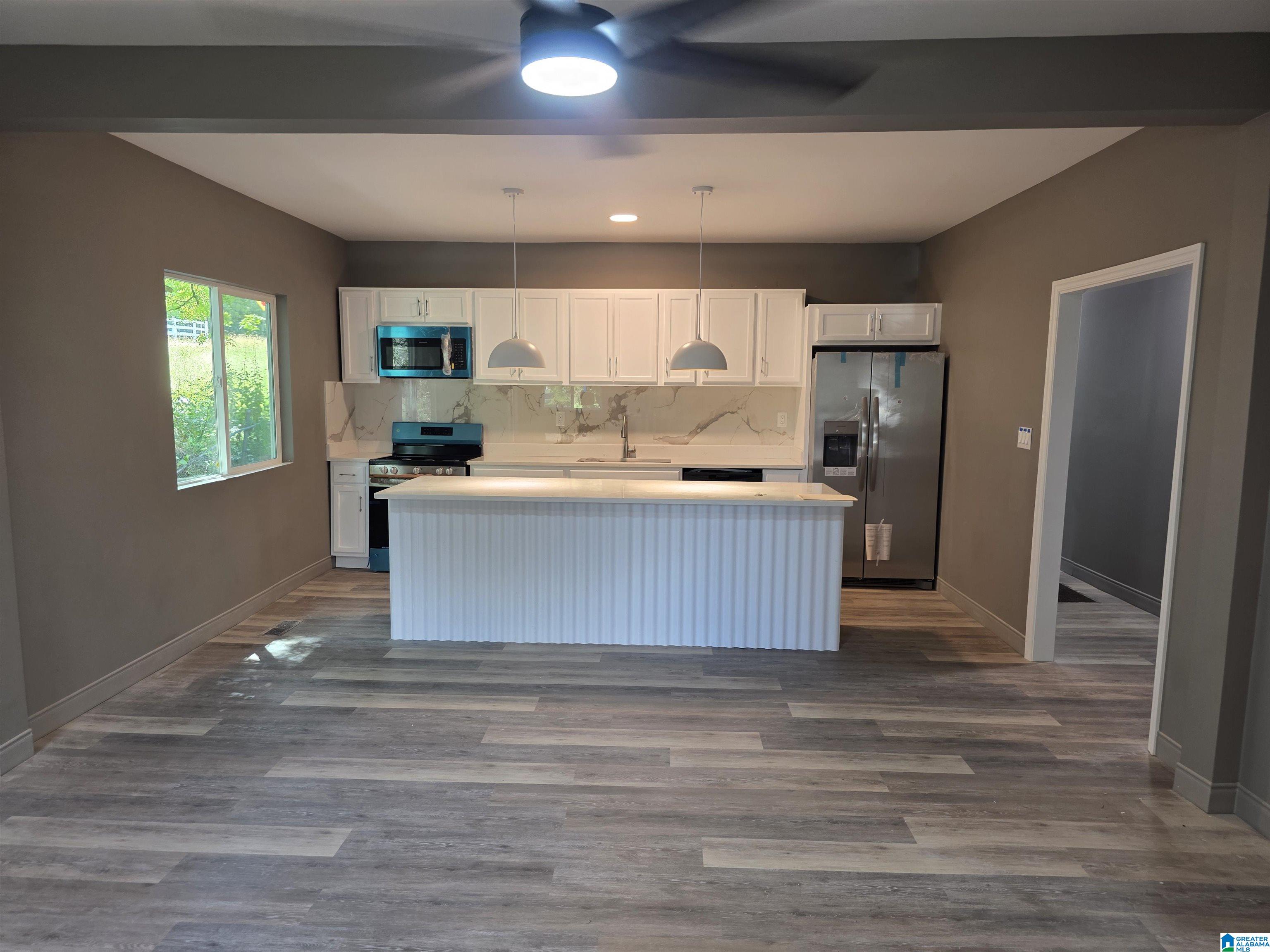 1440 16TH WAY SW