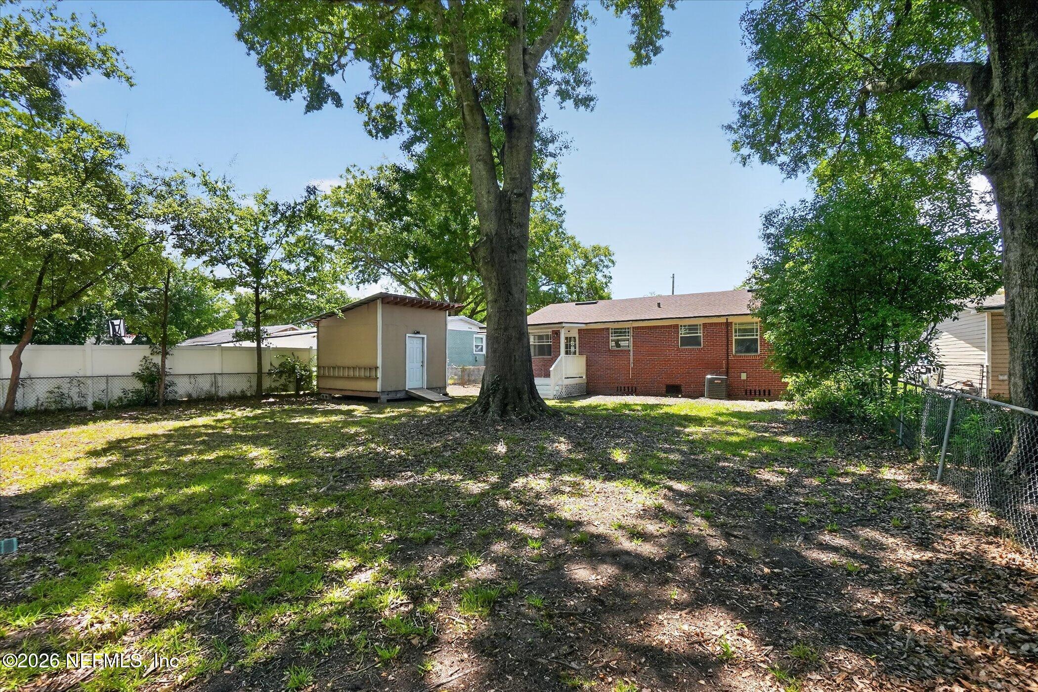 5323 POPPY Drive