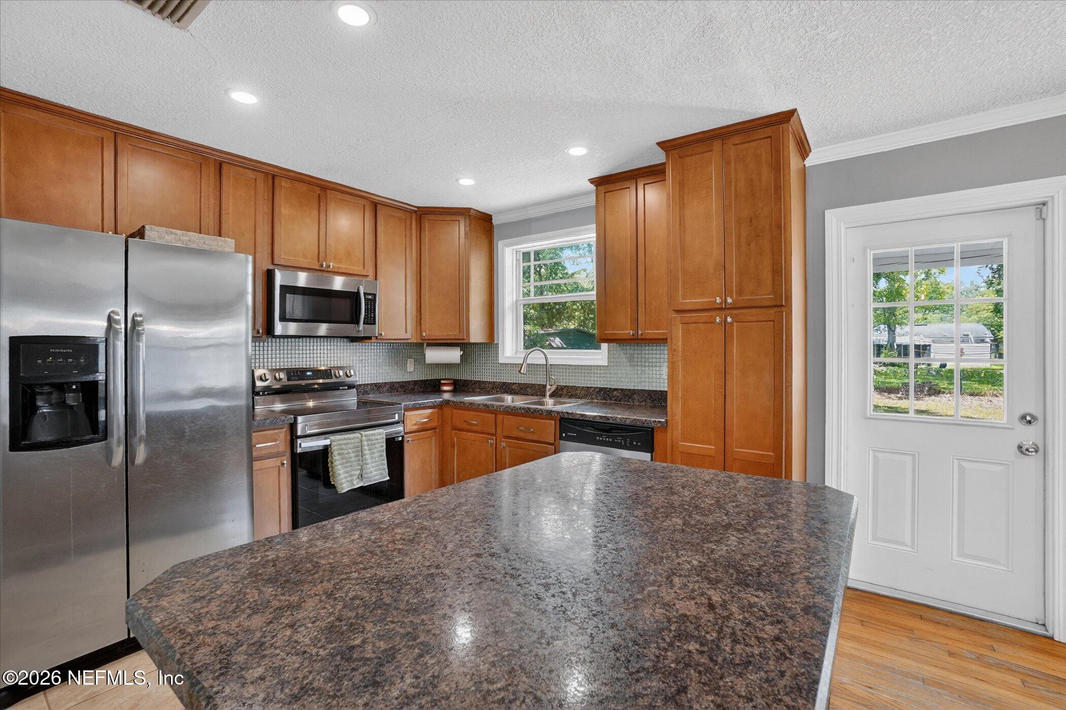 5323 POPPY Drive