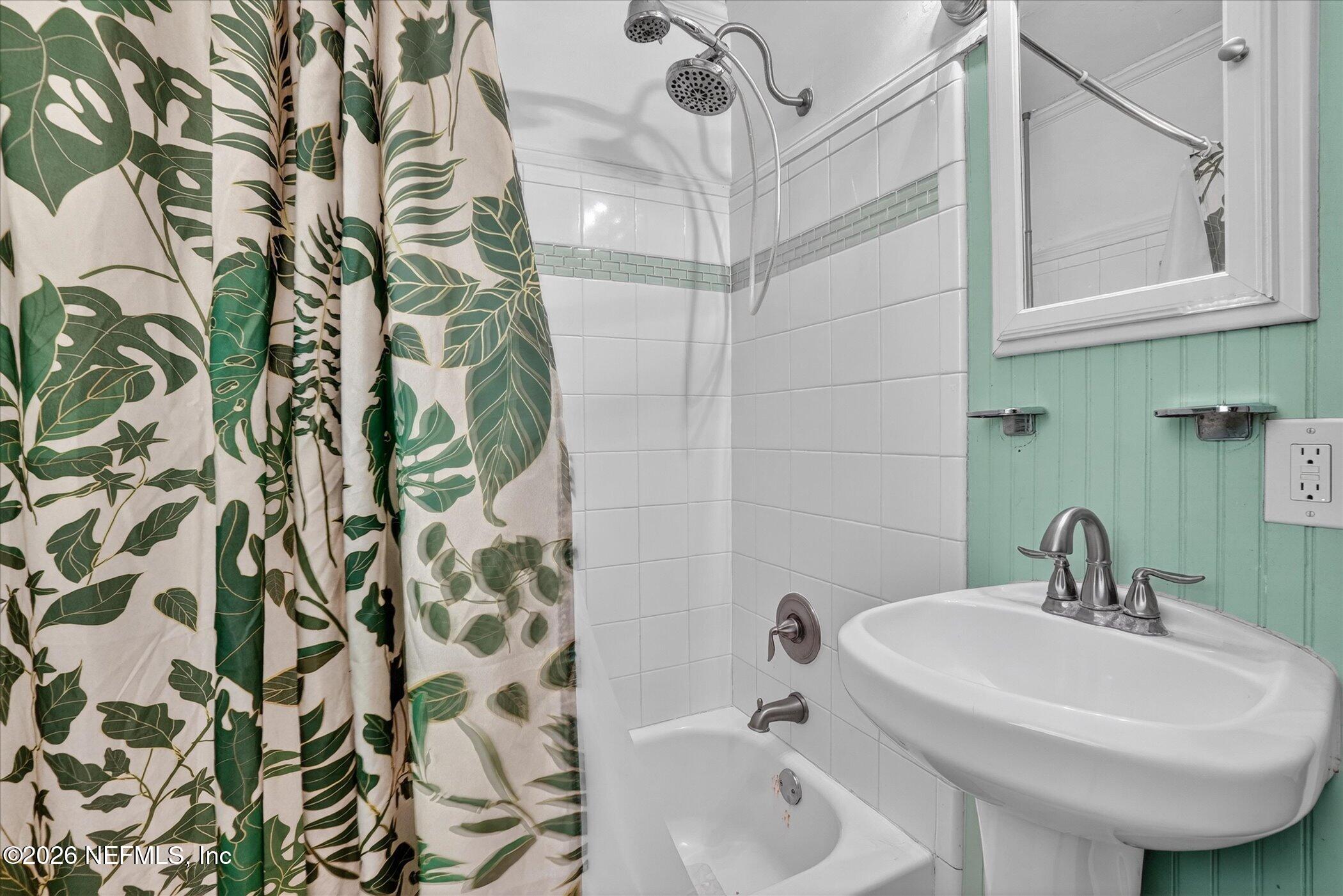 5323 POPPY Drive