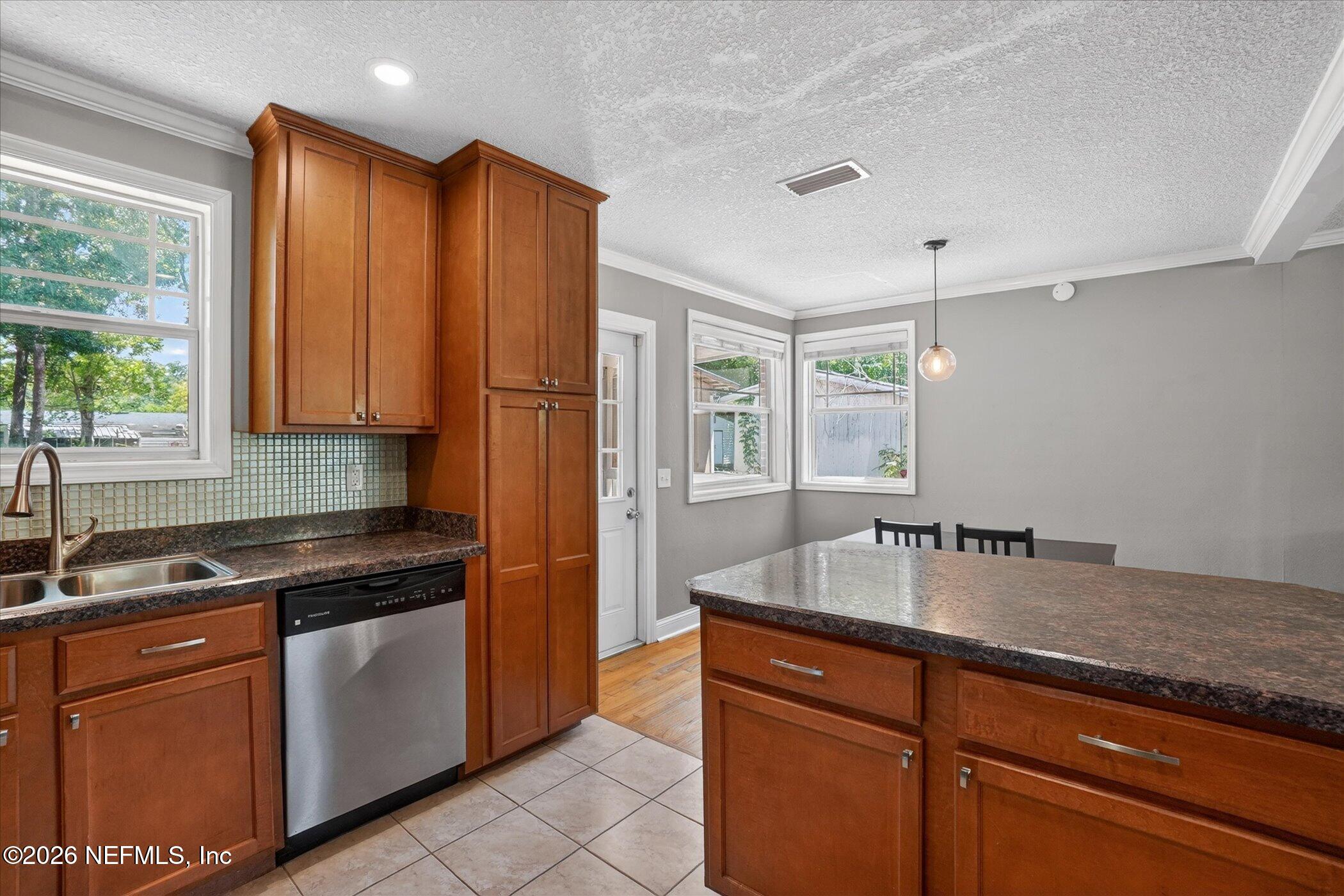5323 POPPY Drive
