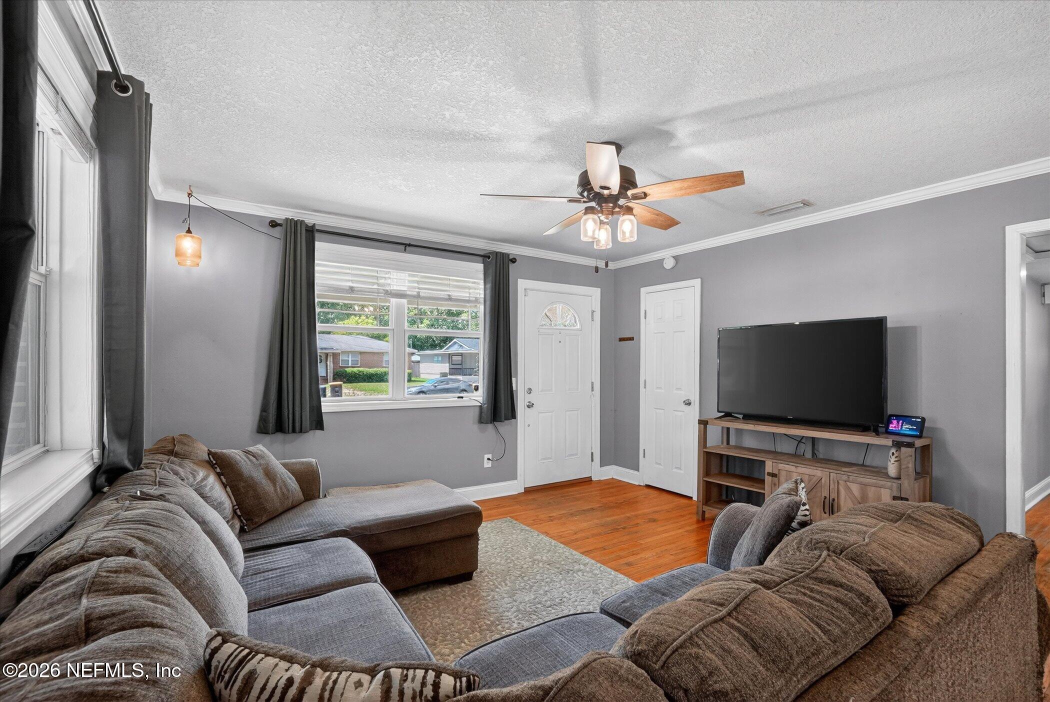 5323 POPPY Drive