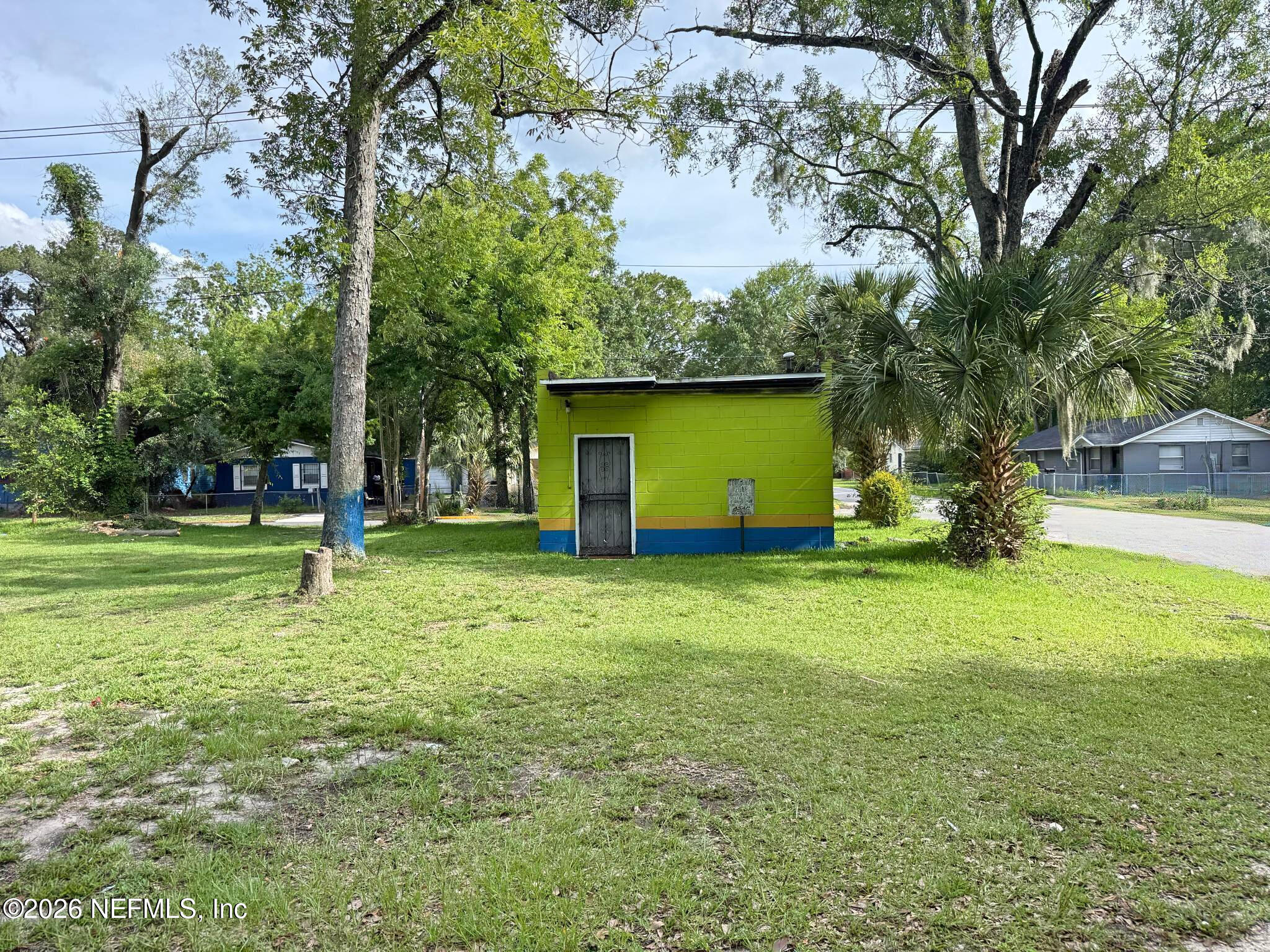 1363 W 21ST Street