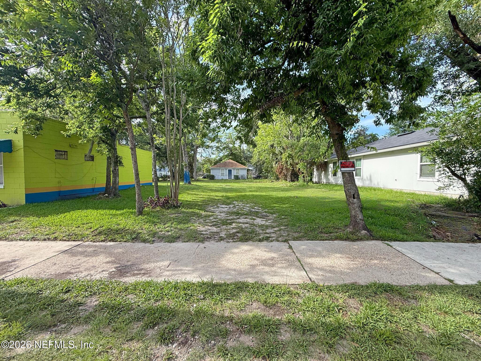 1363 W 21ST Street