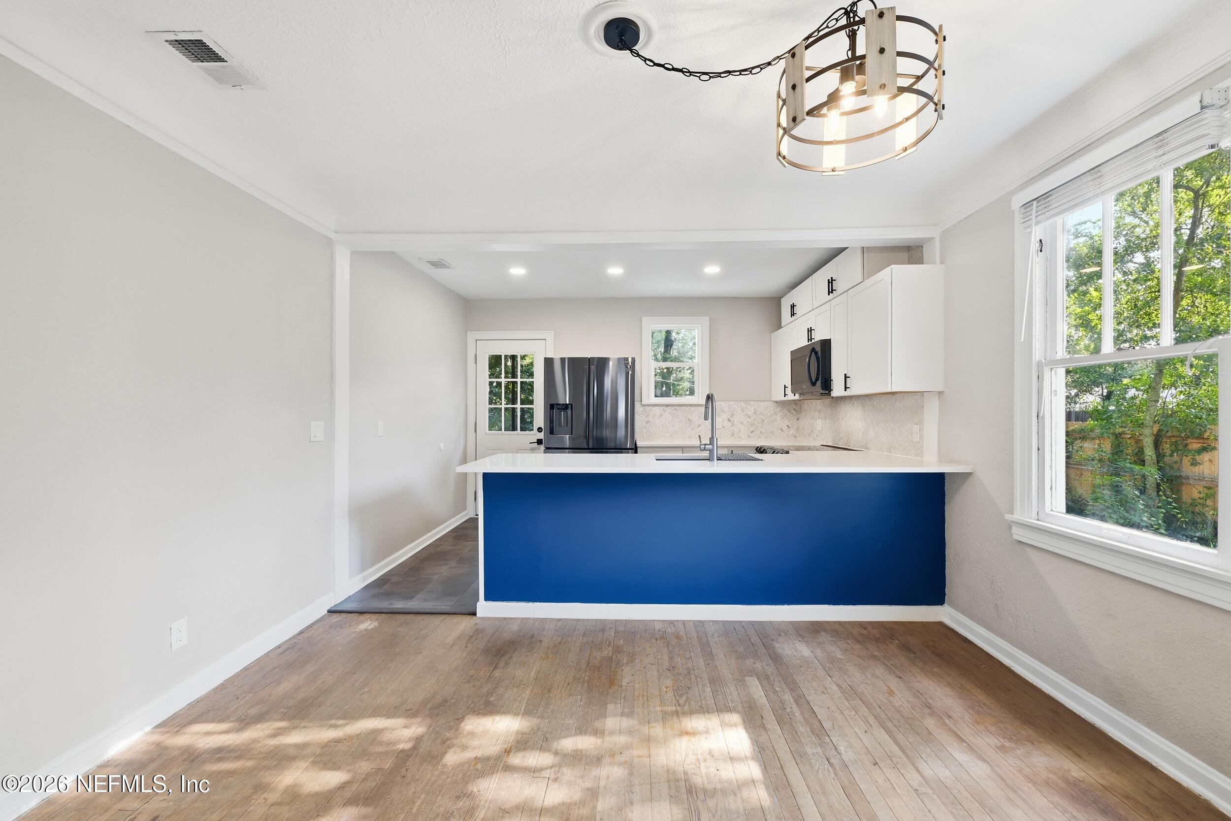 3153 ERNEST Street