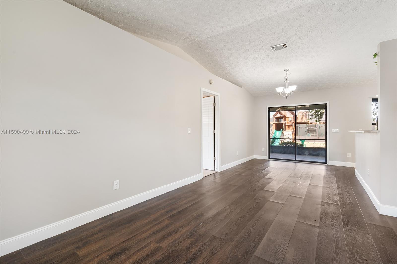 2443 SE Shipping Rd, Port St. Lucie